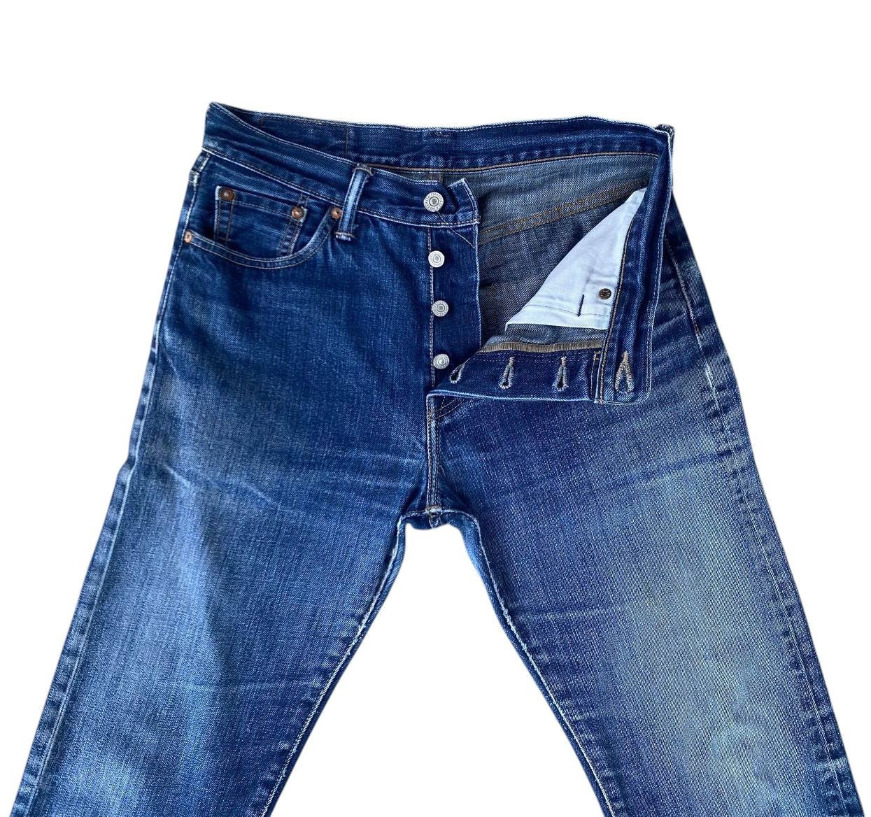 Levi's Vintage Clothing W30X30 VINTAGE LEVIS 501 FADED BLUE Size US 30 / EU 46 - 6 Thumbnail