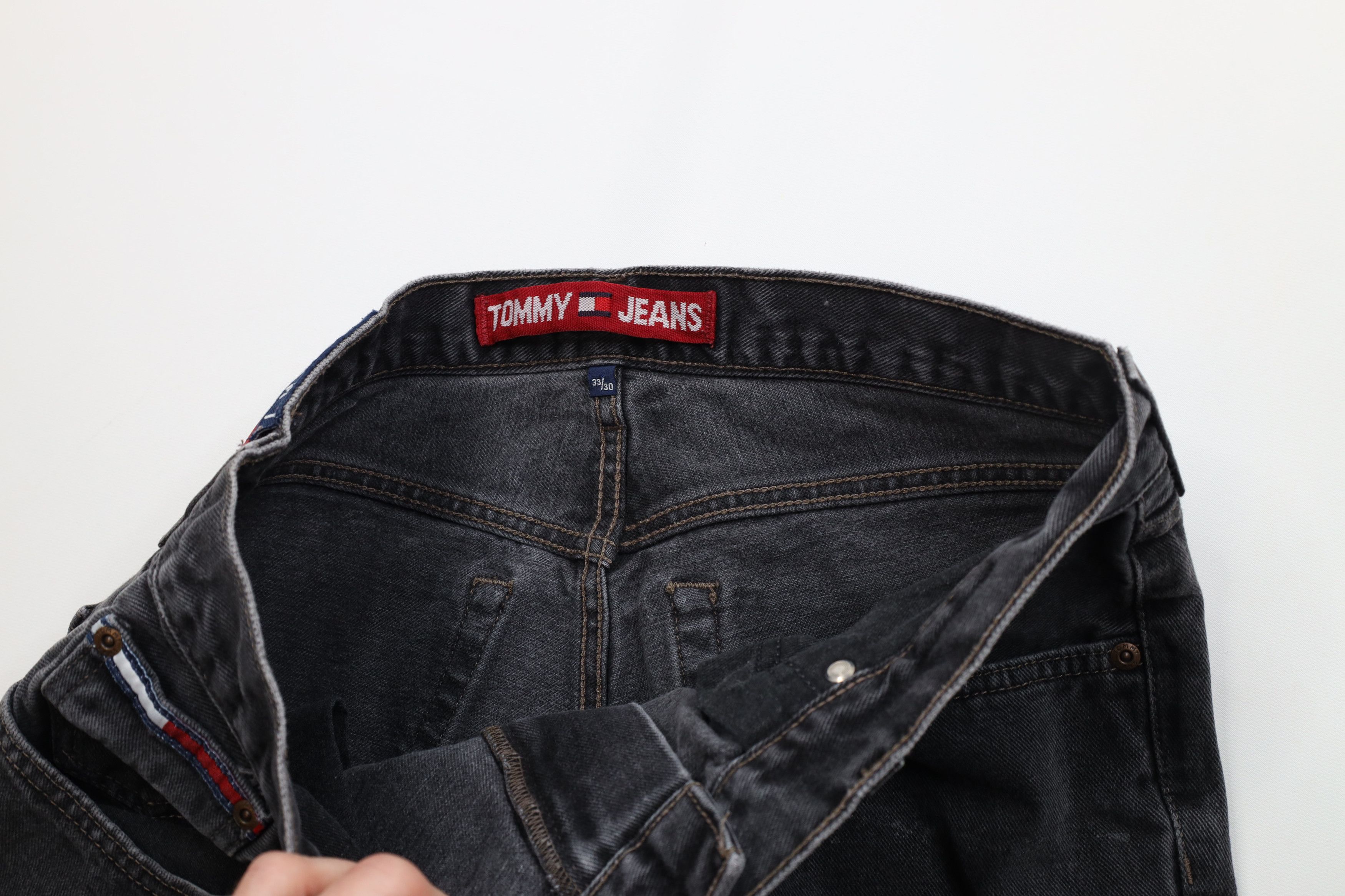 Tommy Hilfiger Vintage 90s Tommy Hilfiger Spell Out Wide Leg Denim Jeans Size US 33 - 11 Thumbnail