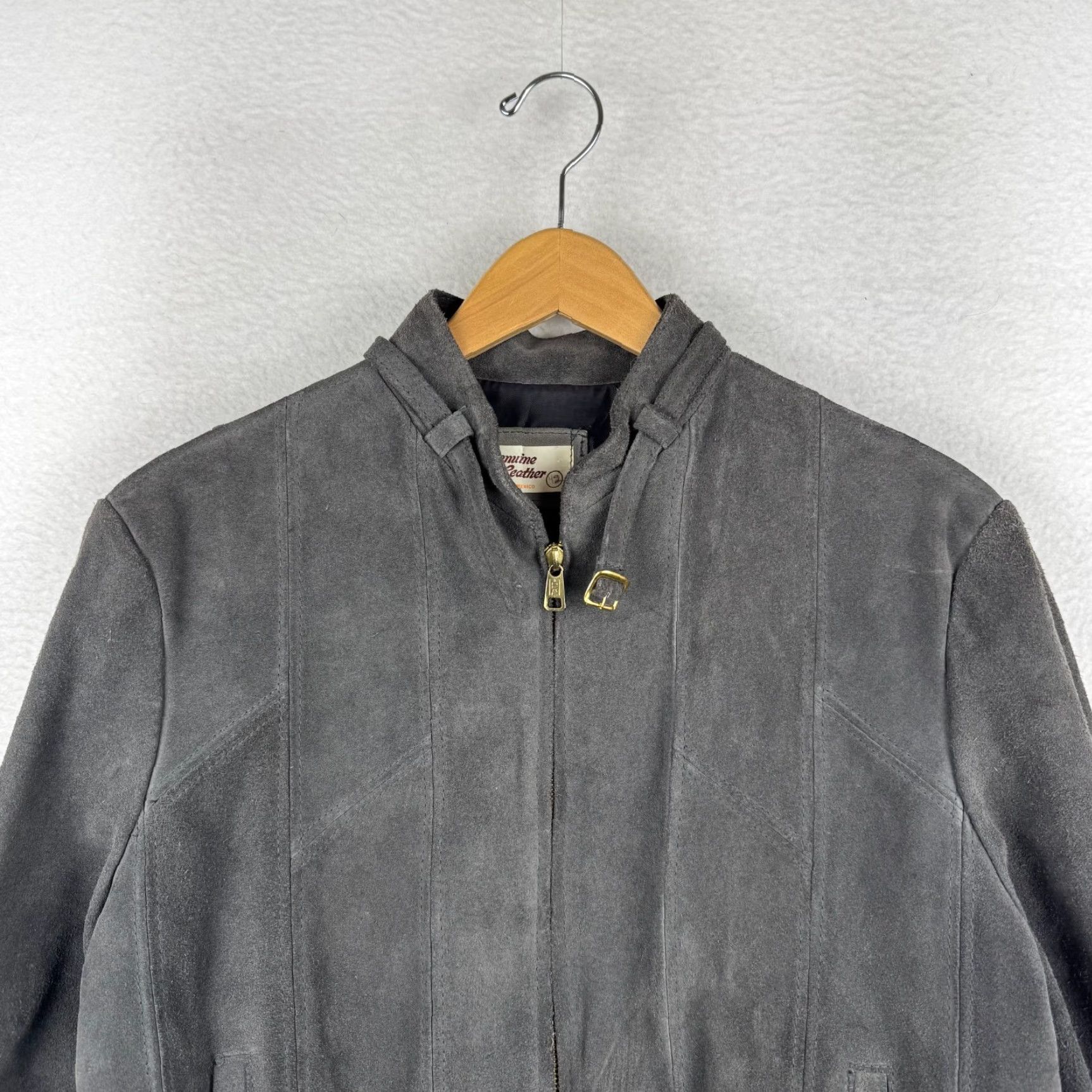 Vintage VINTAGE 80s Genuine Leather Full Zip Bomber Jacket Adult 42 Gray Suede Leather Bomber Jacket Mens Gray 42 Full Zip Leather Winter Spring Fall 1980s Size US XS / EU 42 / 0 - 4 Thumbnail