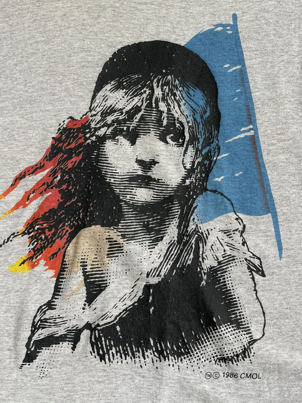 Vintage Vintage 1986 CMOL Les Miserables T-Shirt Grey RARE Size US L / EU 52-54 / 3 - 5 Thumbnail