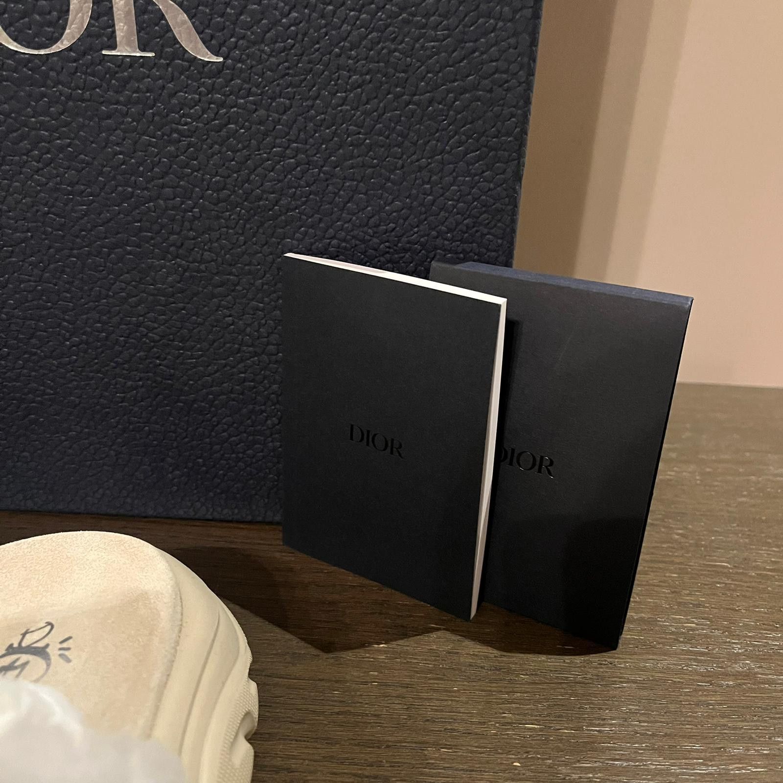 Dior × Travis Scott H-Town Sandals Shearling Embroidered in Ivory/White/Brown Size US 8 / EU 41 - 11 Thumbnail