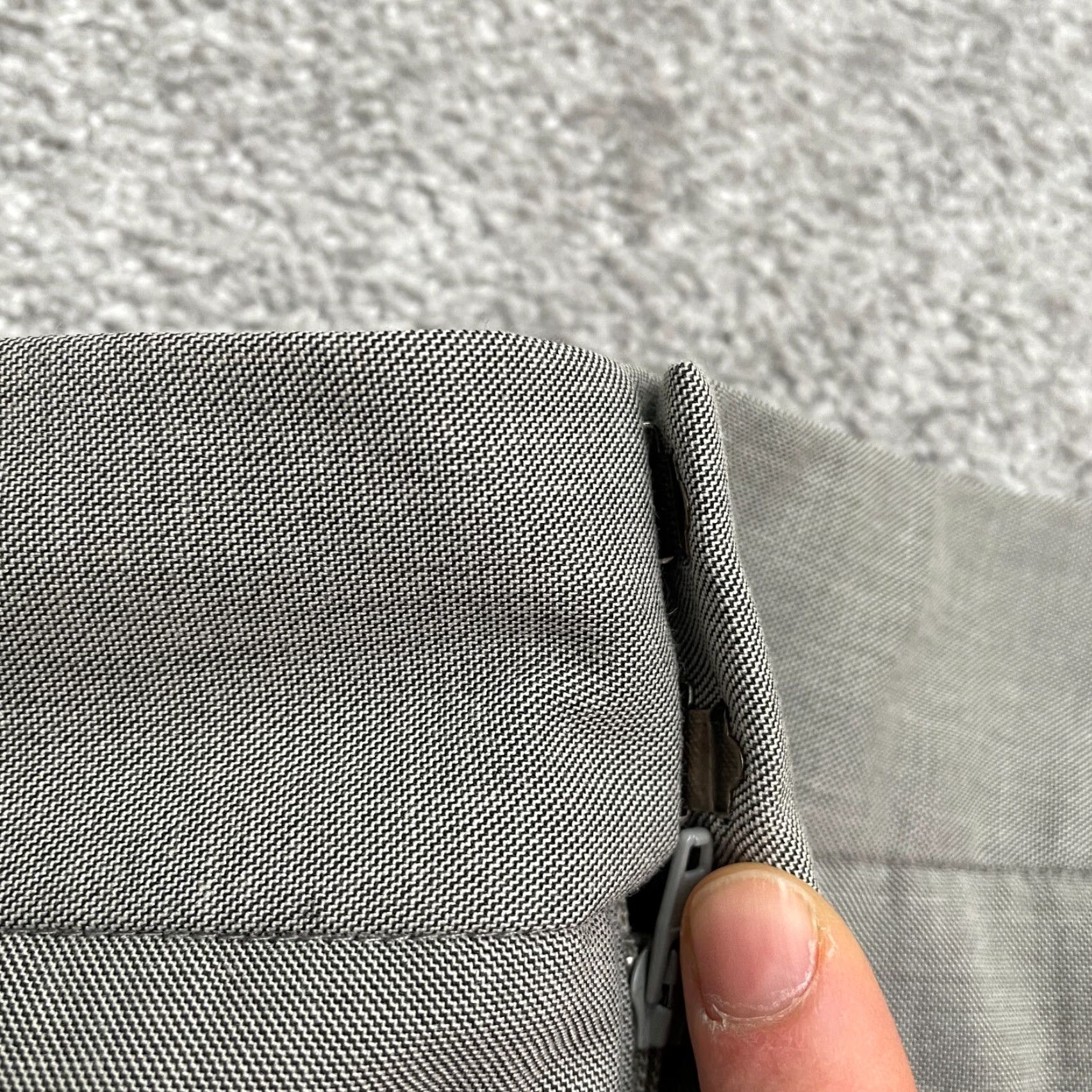 Mossimo Mossimo Stretch Modern Fit Crop Pants Womens 18 Low Waist 43x20 Gray Sleek NWT Size 40" / US 18 - 3 Thumbnail