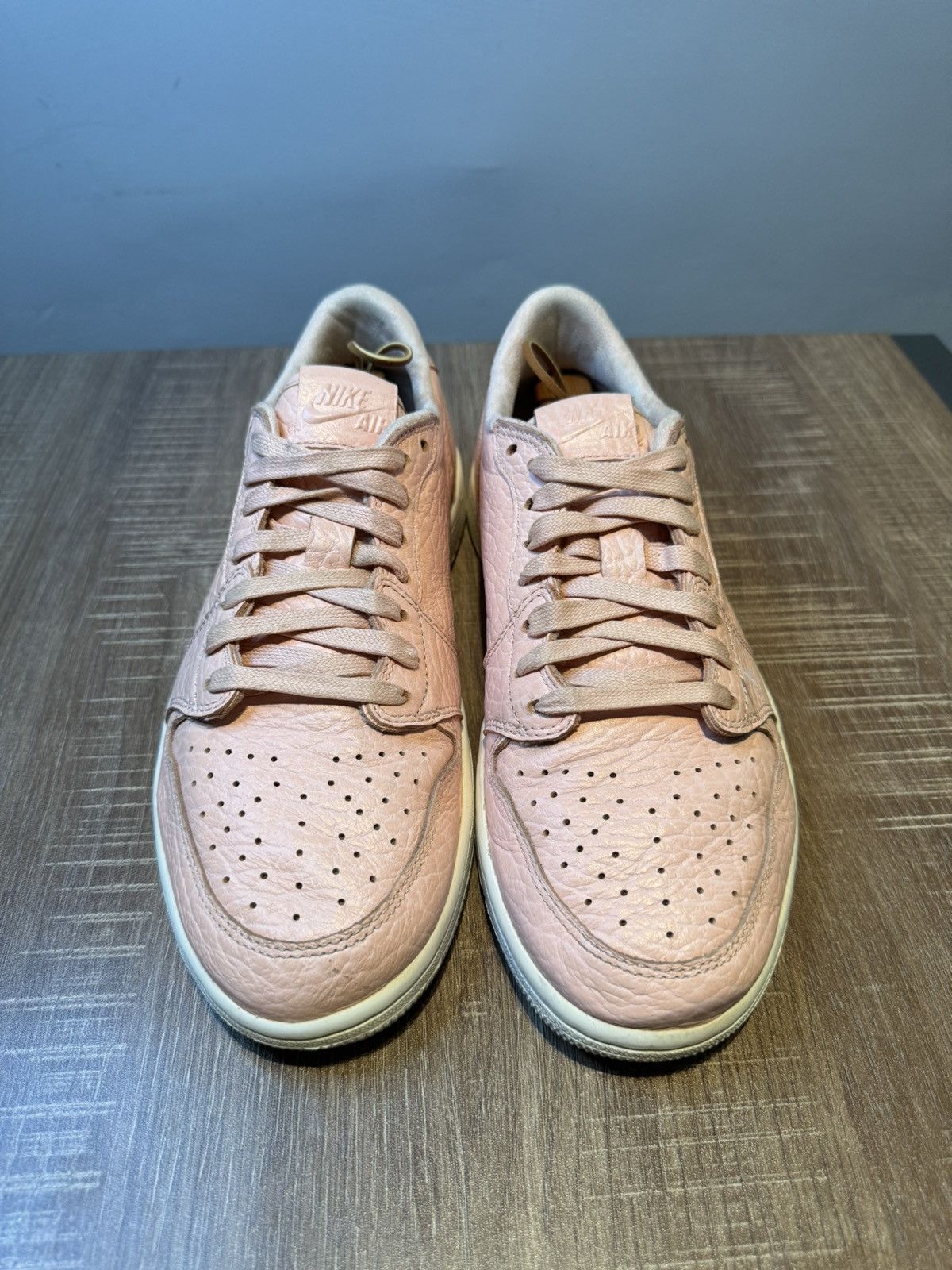 Jordan Brand Nike Air Jordan 1 Swooshless Low Arctic Orange Mens Size 9.5 Size US 9.5 / EU 42-43 - 3 Thumbnail