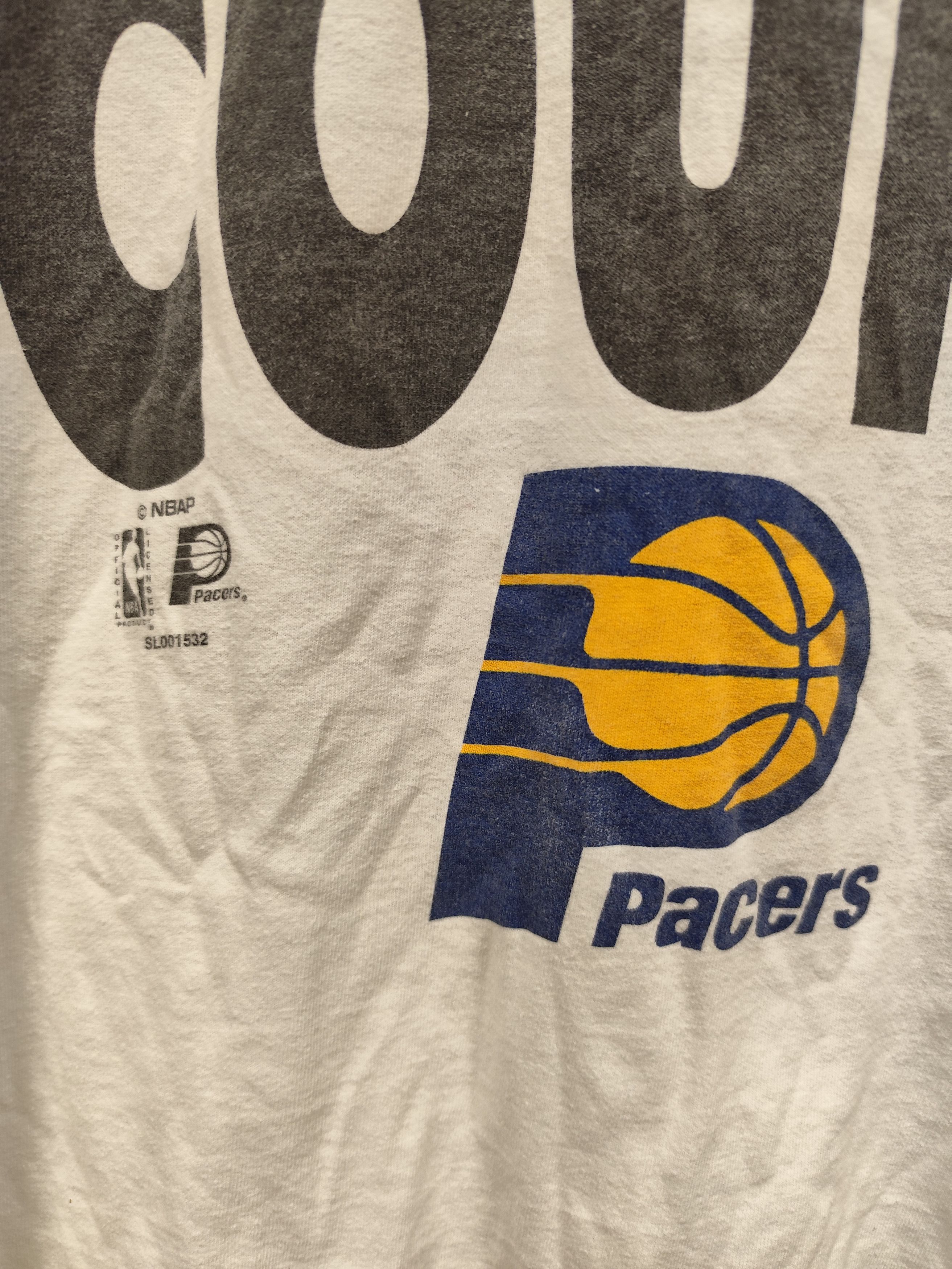 NBA Vintage 90s T Shirt Indiana Pacers NBA Salem sportswear Size US XL / EU 56 / 4 - 2 Thumbnail