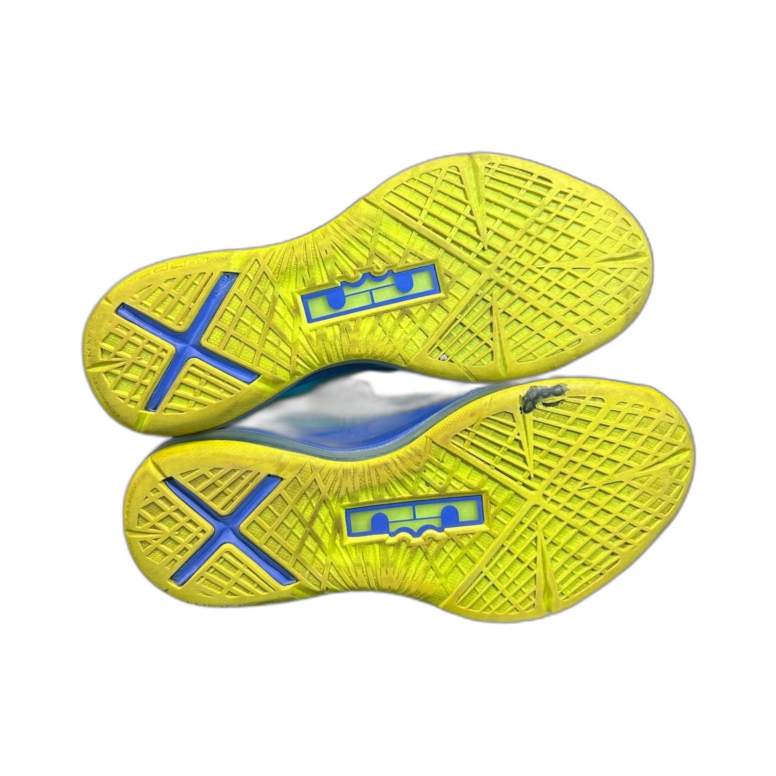 Nike Nike Lebron X 10 Turquoise Volt Size 6.5Y 543564 304 Size US XXS / EU 40 - 9 Thumbnail