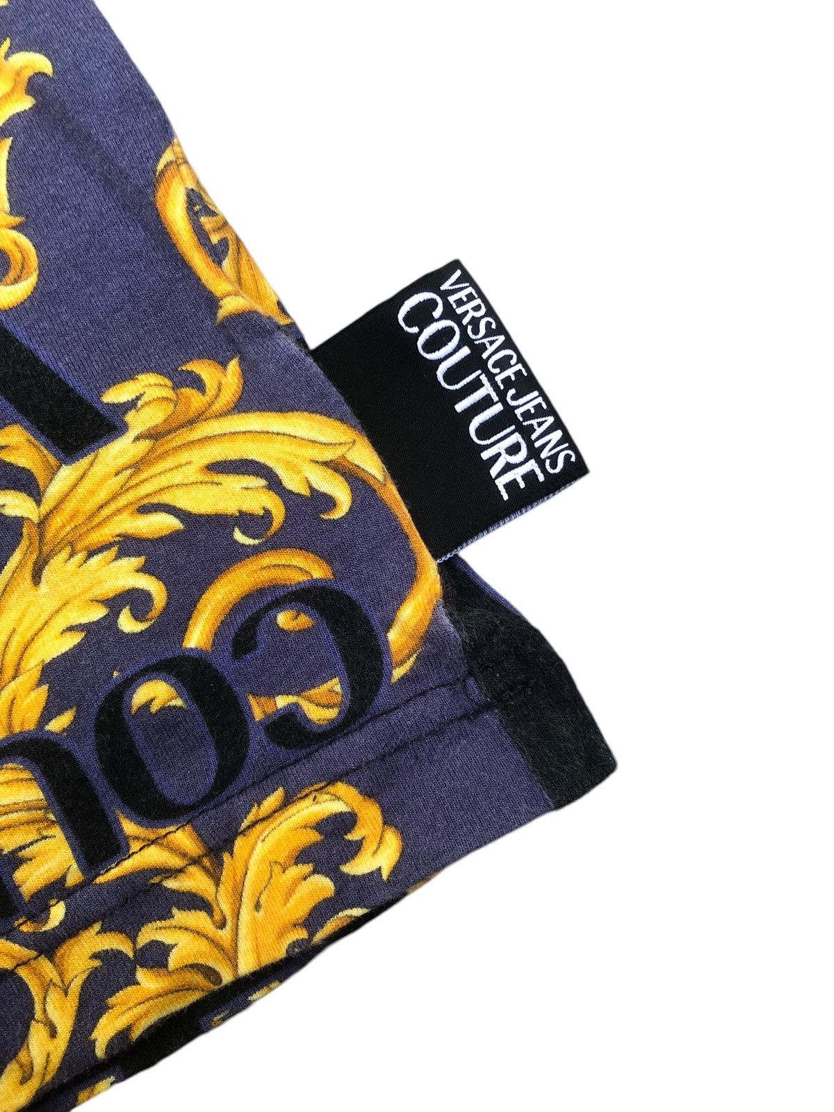 Versace Auth VERSACE JEANS COUTURE All-Over Print Medusa T-Shirt Size US M / EU 48-50 / 2 - 8 Thumbnail