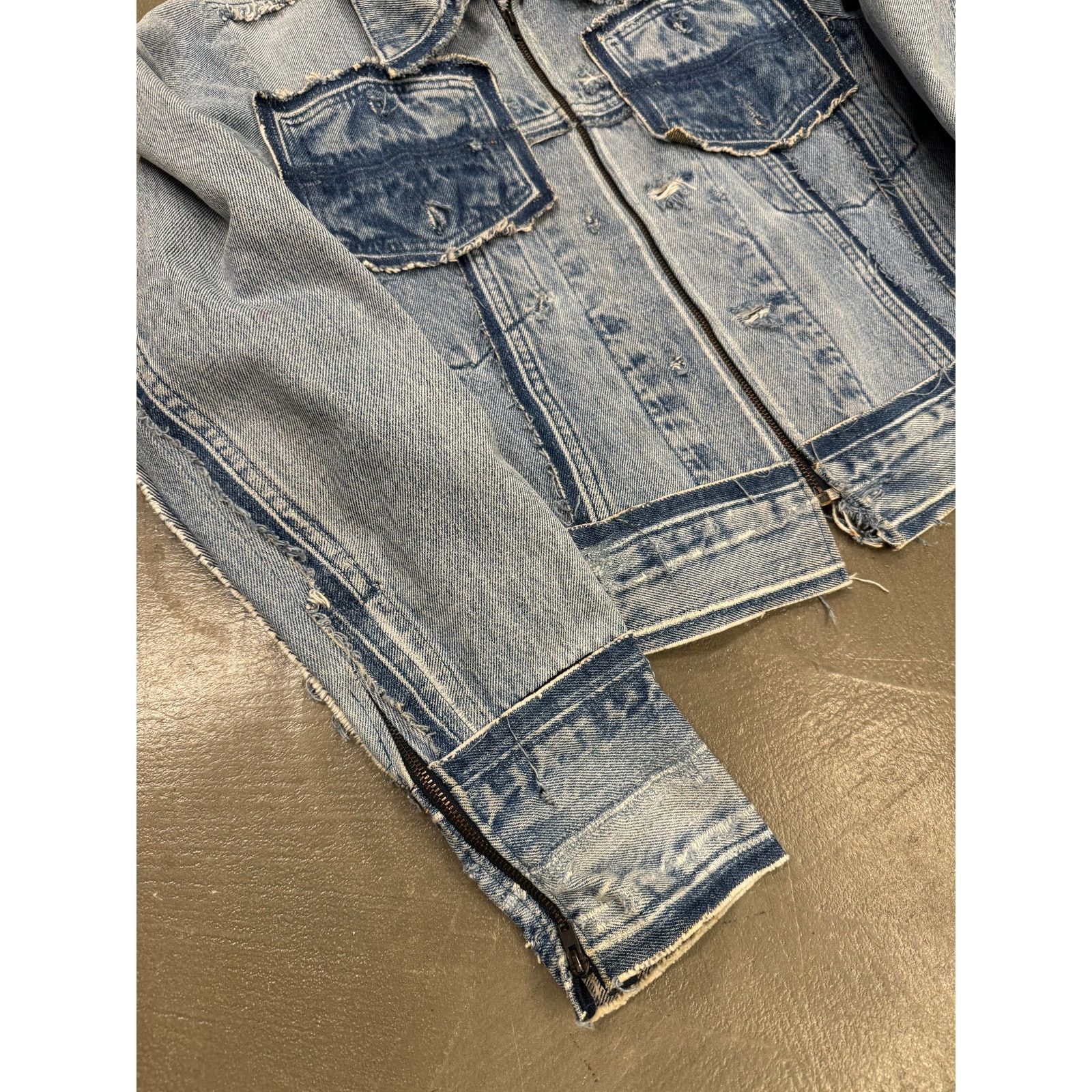 Maison Margiela 2000s Maison Margiela artisanal deconstructed denim jacket Size US S / EU 44-46 / 1 - 7 Thumbnail