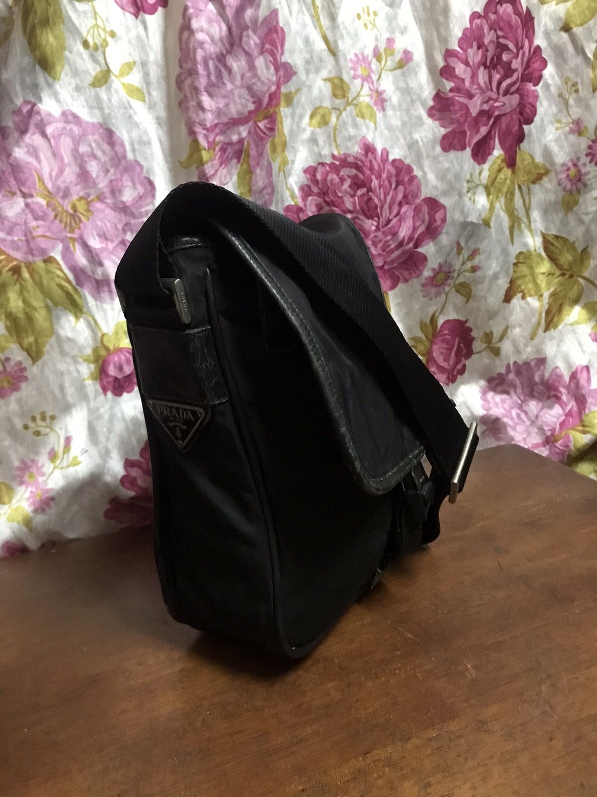 Prada Authentic Prada Black Shoulder Size ONE SIZE - 12 Thumbnail