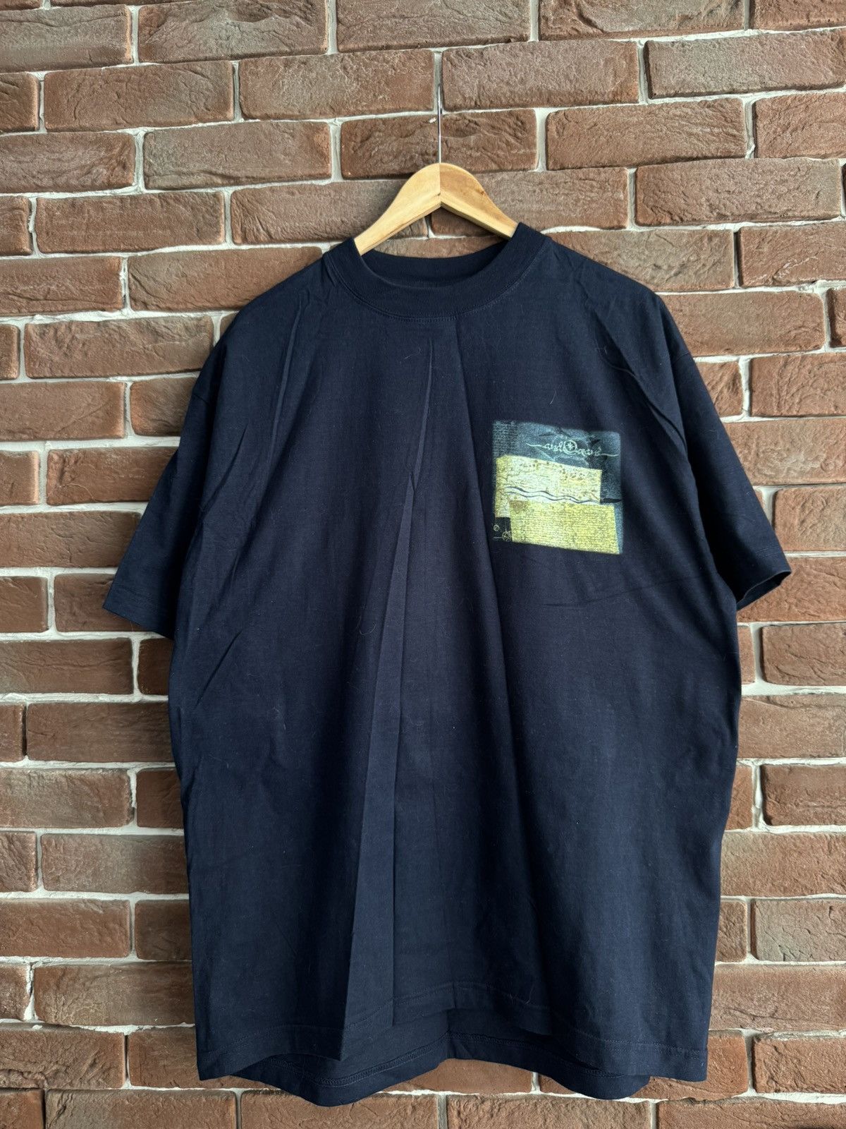 Band Tees 1998 And Oceans Gallery Of Thoughts Black Metal Band Tshirt Size US XL / EU 56 / 4 - 2 Thumbnail