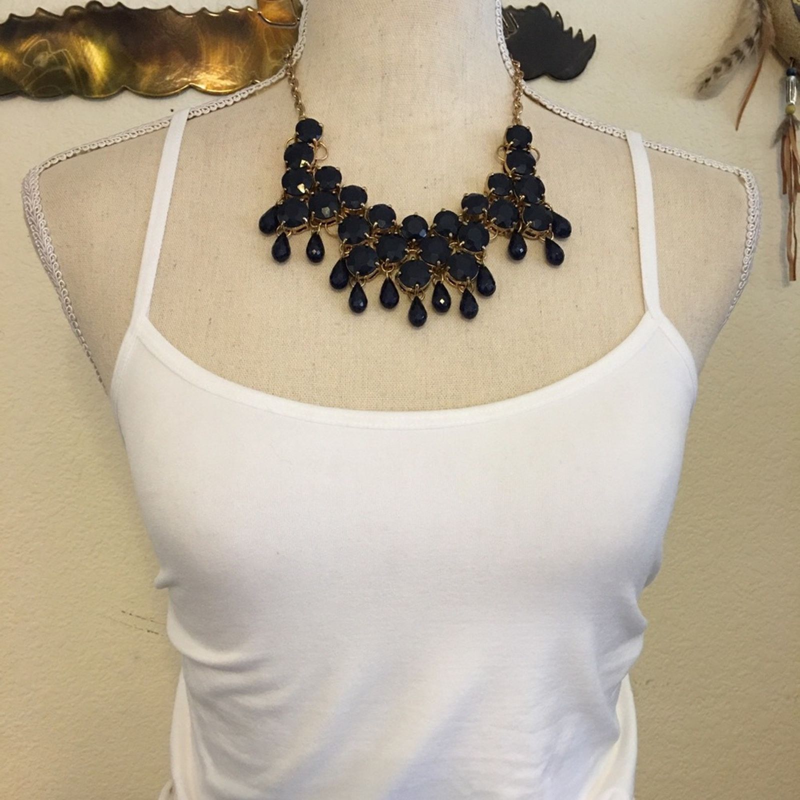 Jewelry Faceted dark navy stone gold tone chain necklace Size ONE SIZE - 4 Thumbnail