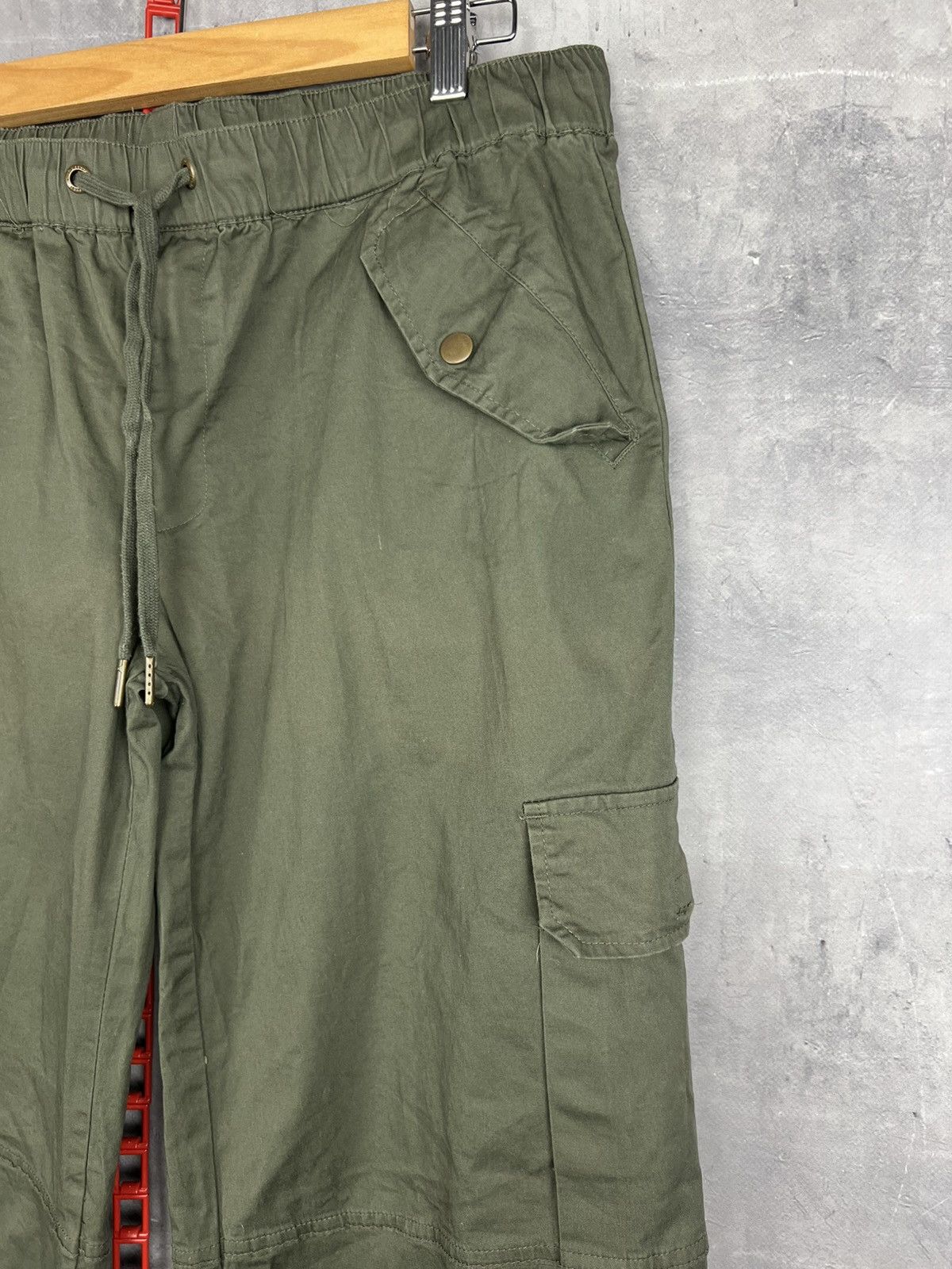 Ed Hardy ED HARDY TRUE TO MY LOVE CARGO PANTS SIZE L Size 33" - 7 Thumbnail