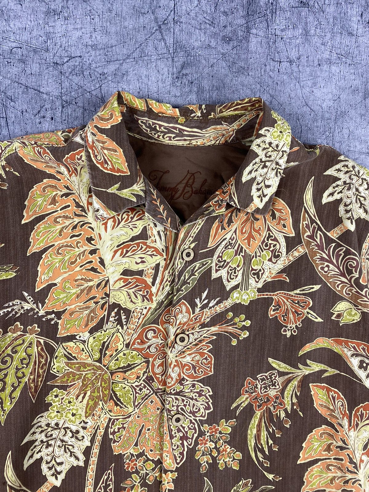 Tommy Bahama Vintage Tommy Bahama Crazy Hawaii Shirt Size M Size US M / EU 48-50 / 2 - 5 Thumbnail