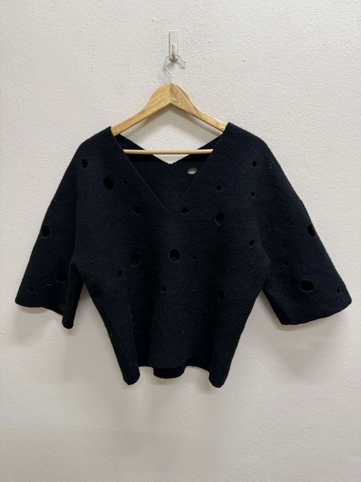 Armani Exchange × Designer Armani Exchange Destroy Dot Wool Cropped Open Colar Sweater Size M / US 6-8 / IT 42-44 - 14 Thumbnail