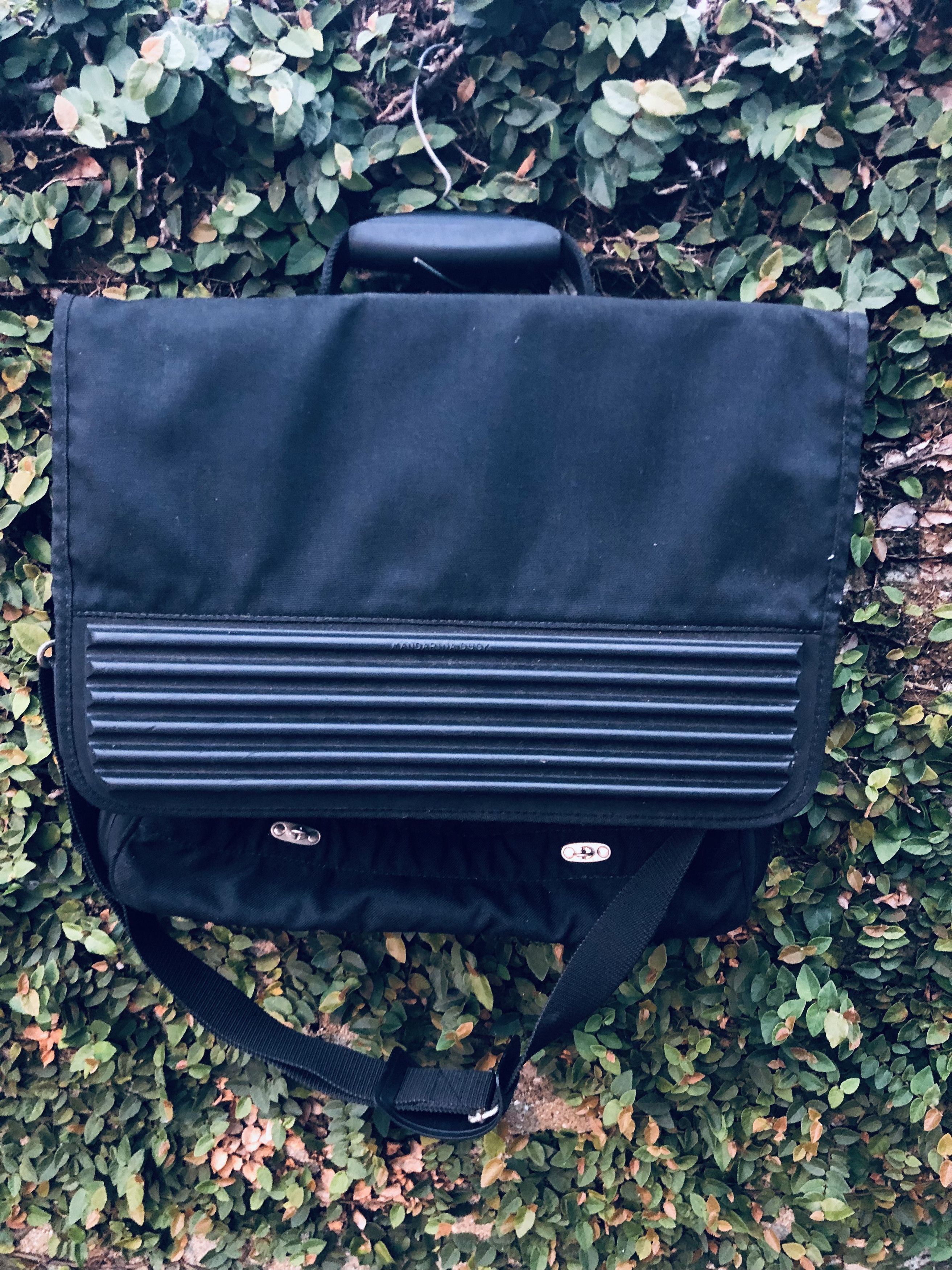 Mandarina Duck Mandarina Duck Tank Style Messenger / Office Bag Size ONE SIZE - 15 Thumbnail
