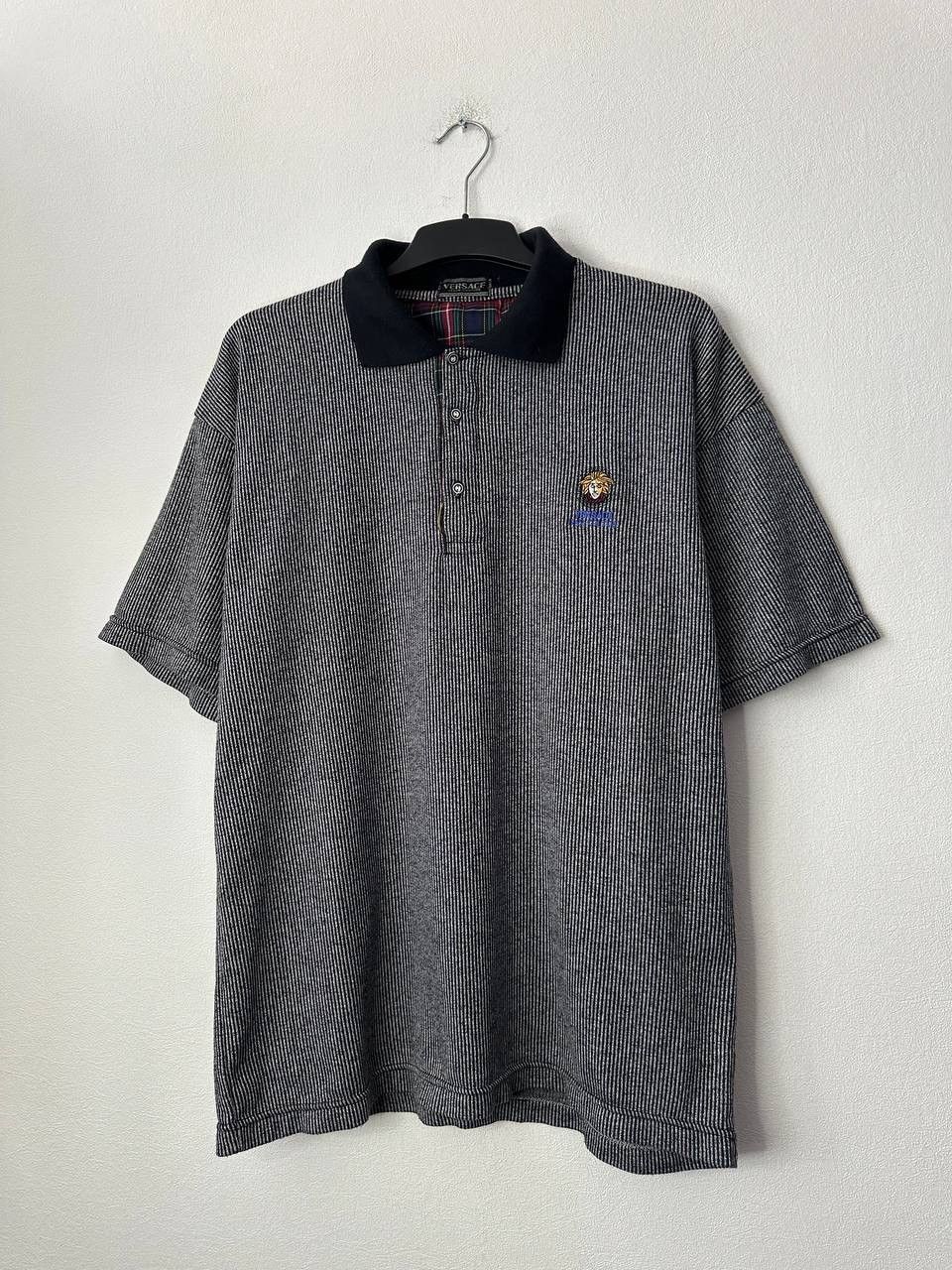 Versace Jeans Couture Vintage Versace Jeans Couture Medusa Polo Shirt Mens XL Y2K Size US XL / EU 56 / 4 - 1 Thumbnail