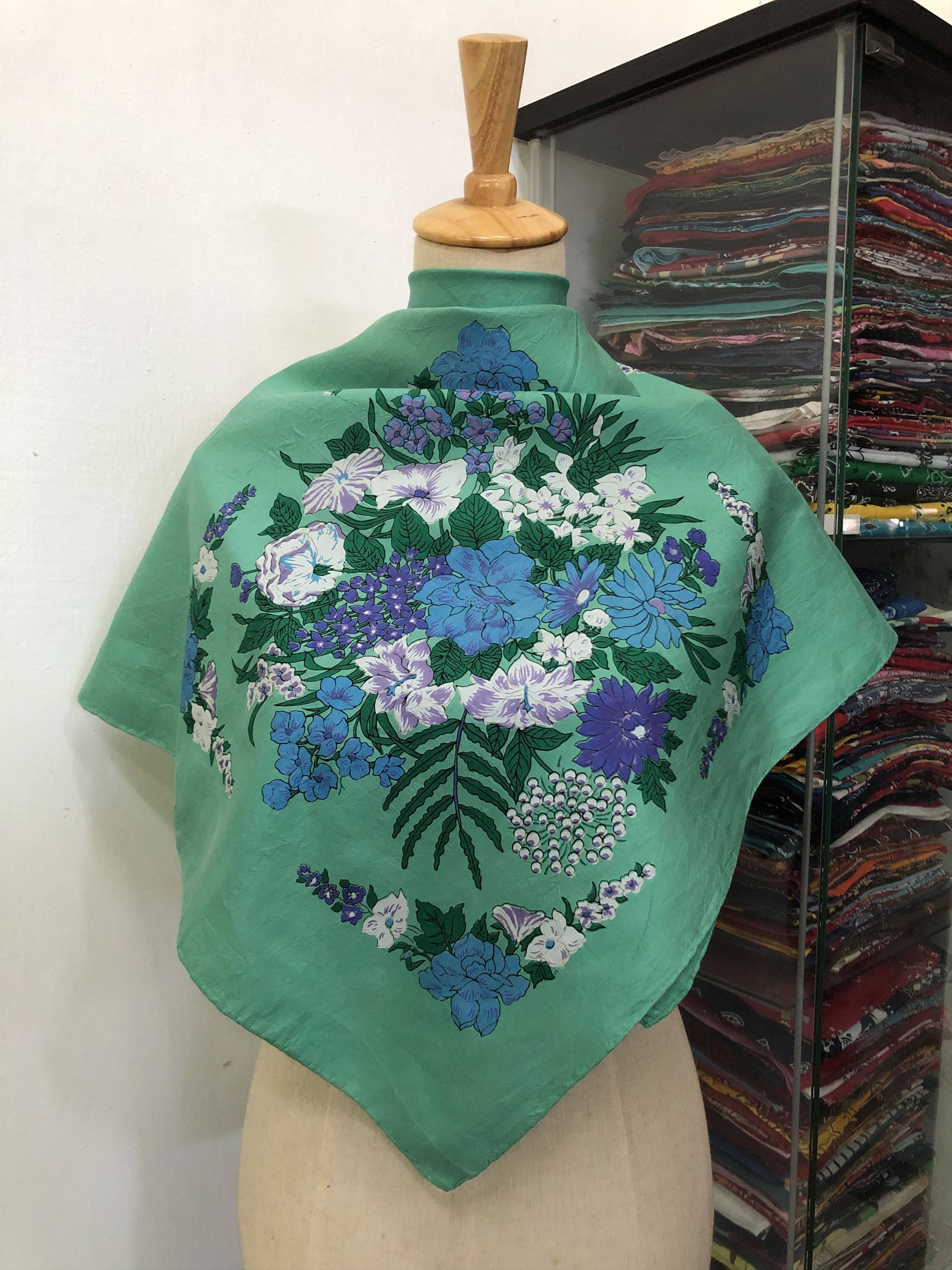 Lancel × Vintage Vintage Lancel Silk Scarf Size ONE SIZE - 1 Thumbnail