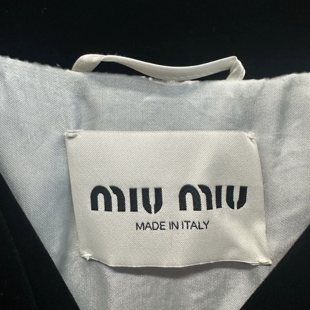 Miu Miu MIU MIU black velvet coat 40 new with tags Size M / US 6-8 / IT 42-44 - 4 Thumbnail