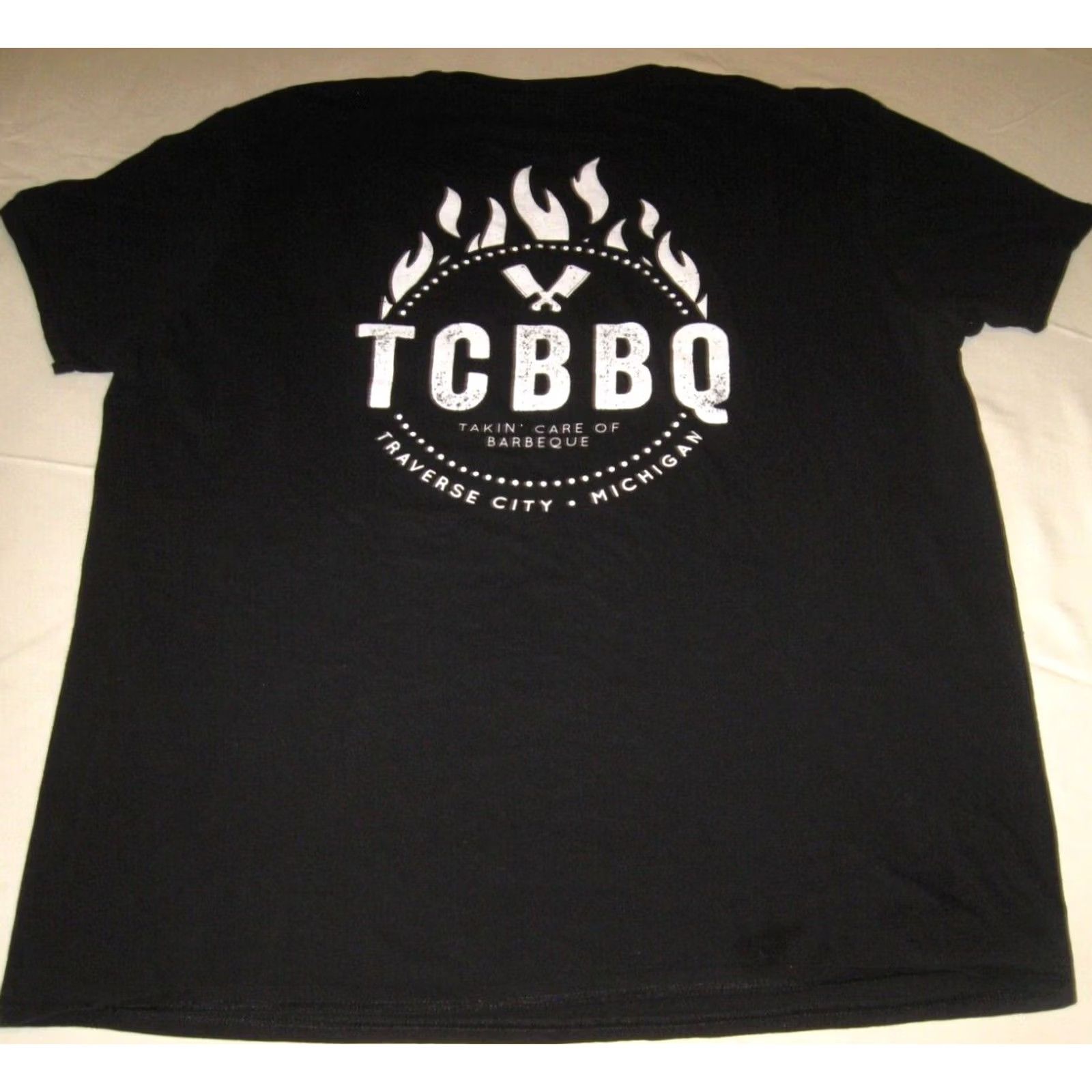 Anvil TC BBQ Traverse City Michigan Shirt Mens XL Fashion Graphic Print Size US XL / EU 56 / 4 - 2 Thumbnail