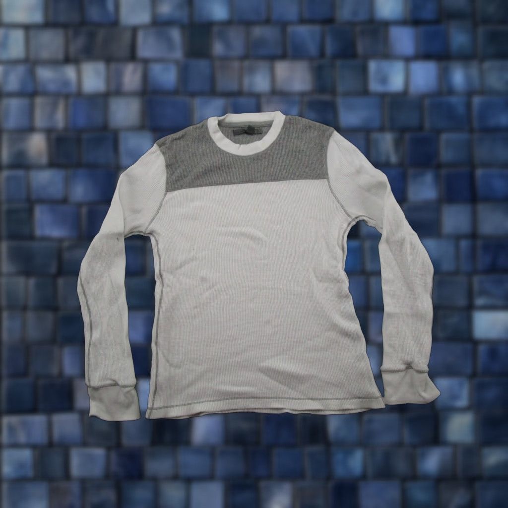 Old Navy VTG Old Navy Thermal Long Sleeve Base Layer Shirt M White Knits Crew Neck Outdoor, Base Layer, Thermal Mens Shirt Size US M / EU 48-50 / 2 - 1 Thumbnail