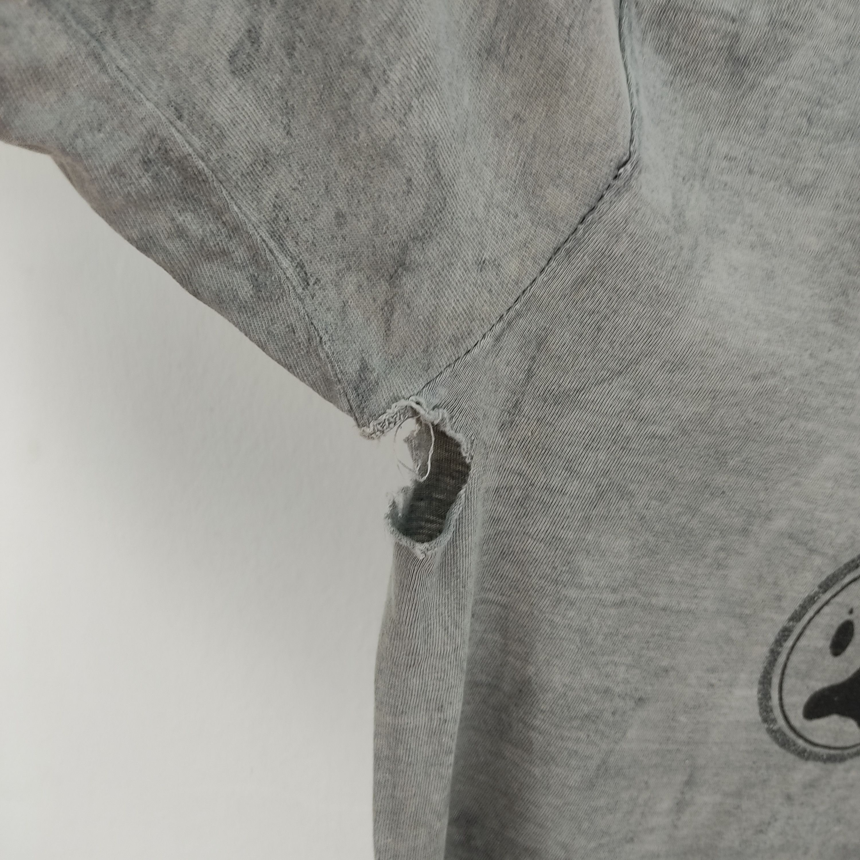 Habitat × Vintage Vintage Animal Survival Gear Gray Wolf Distress T-Shirt Size US L / EU 52-54 / 3 - 11 Thumbnail