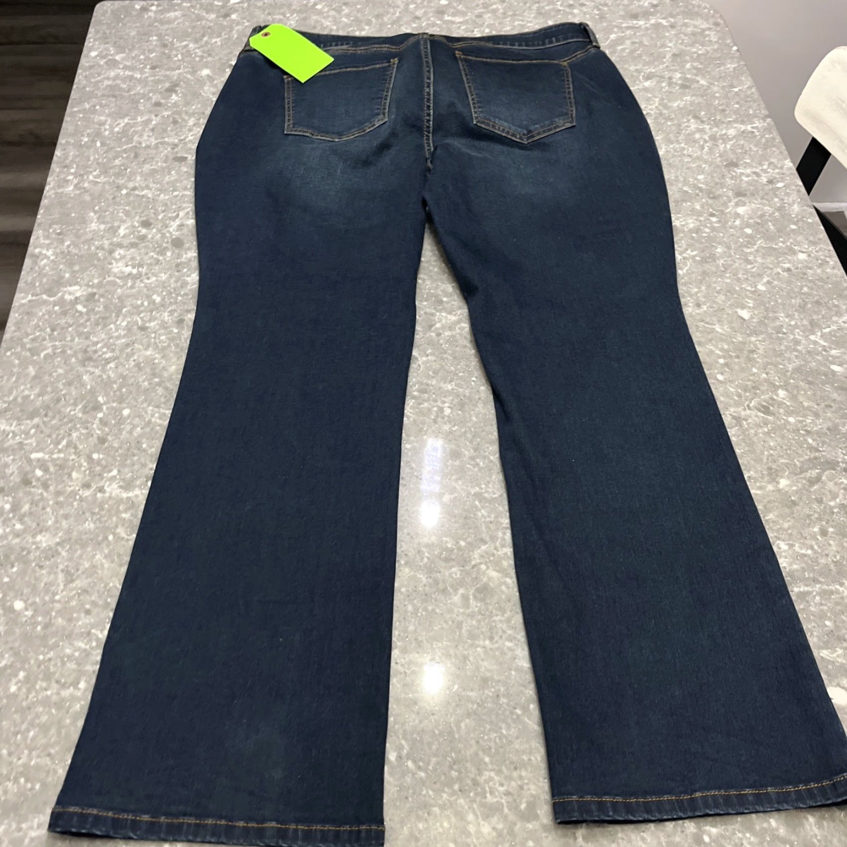Vintage Wonderly Plus Size Mid Rise Bootcut Blue Jeans Size 14W User: Wonderly Plus Size Mid Rise Bootcut Blue Jeans Size 14W Size 36" / US 14 / IT 50 - 8 Thumbnail