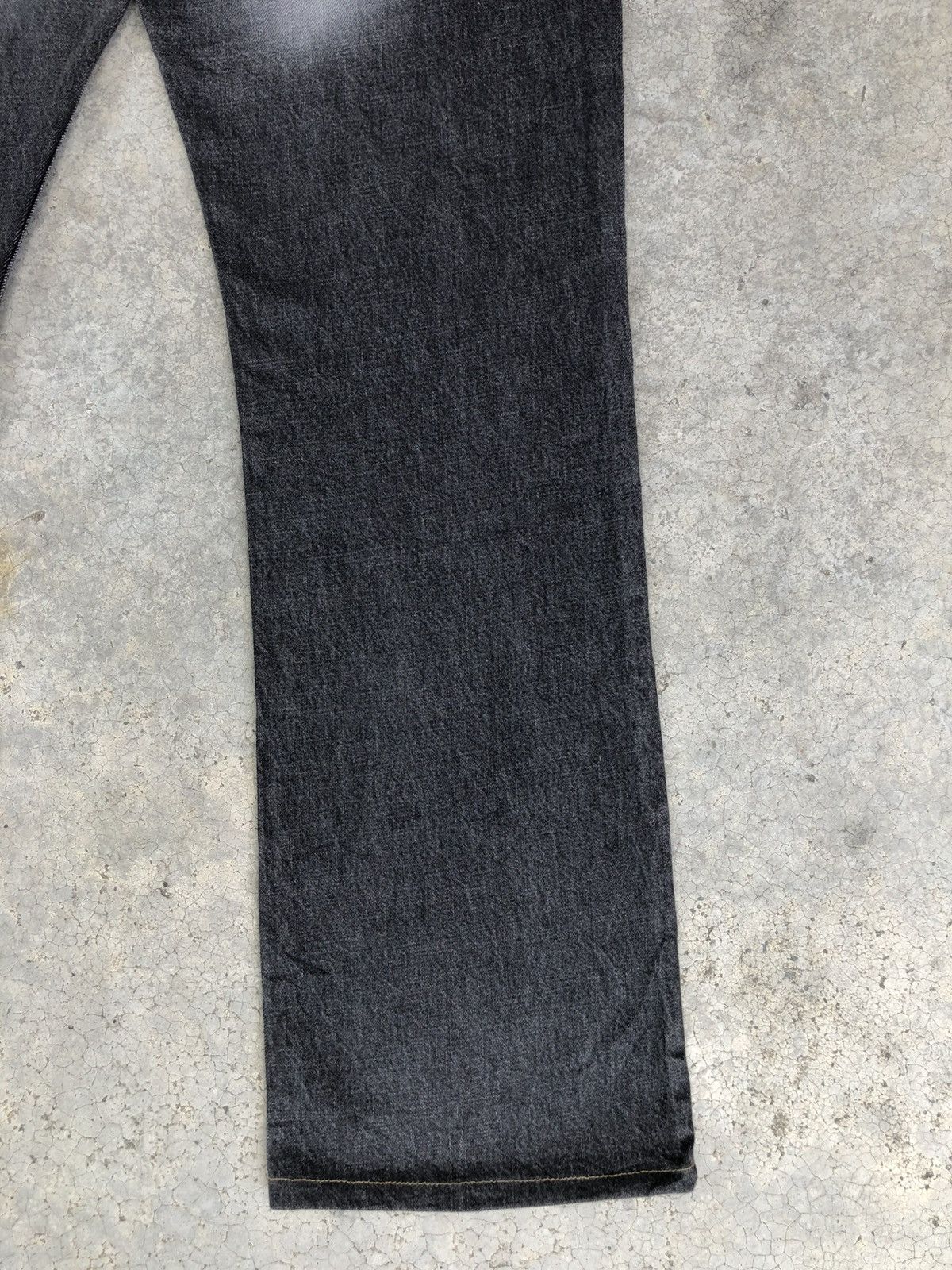 Levi's Flared Levis 507 Bootcut Distressed Jeans Size US 33 - 12 Thumbnail