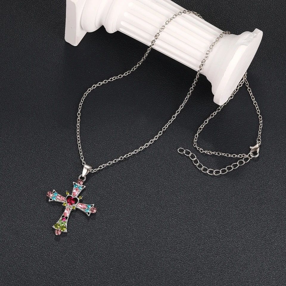 Jewelry × Vintage Zircon Cross Necklace Love Heart Cross Pendant Necklaces Size ONE SIZE - 6 Thumbnail