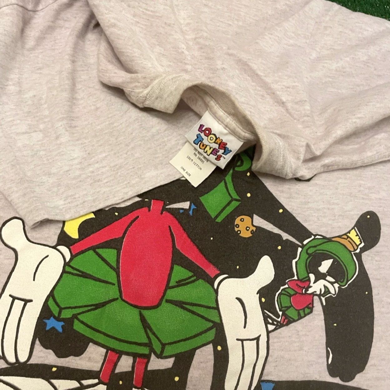 Vintage VINTAGE Marvin The Martian Looney Tunes Shirt Mens XXL Gray 1993 90s Cartoon VTG T-Shirt S Short Sleeve Size US XXL / EU 58 / 5 - 2 Thumbnail