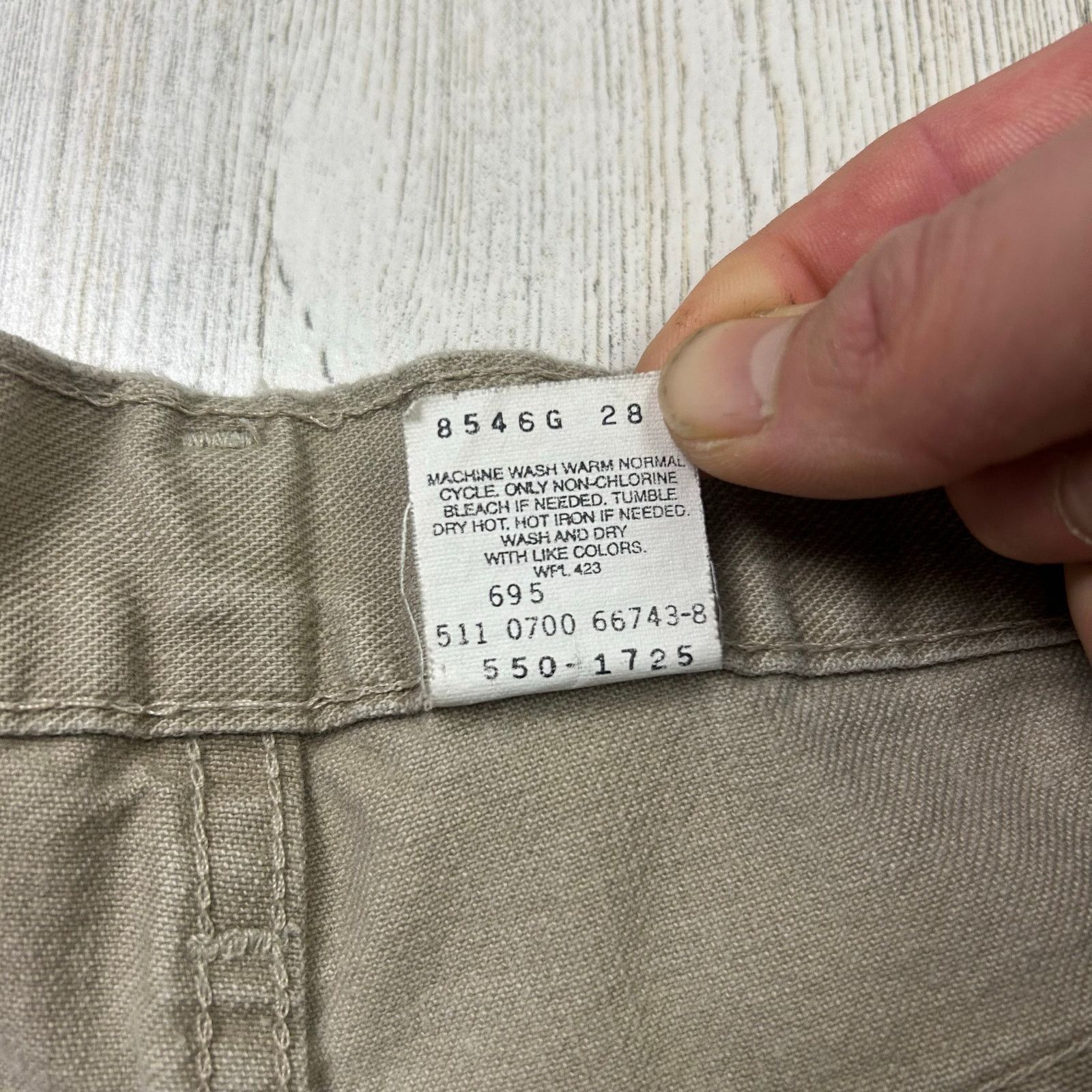 Levi's × Vintage Vintage 1990s 550 Relaxed Straight Leg Levi Khaki Jeans Size US 33 - 3 Thumbnail