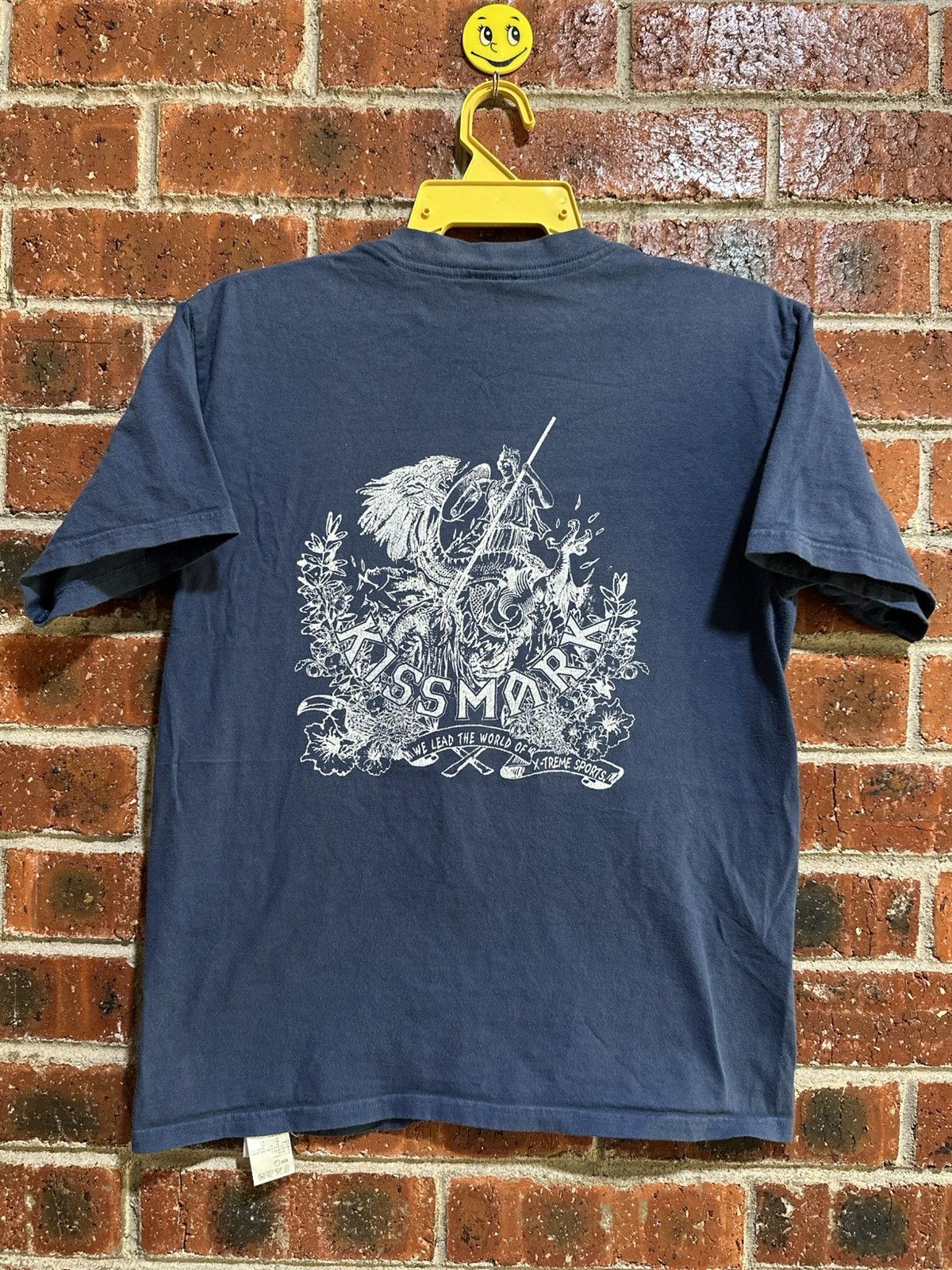 Japanese Brand × Vintage Vintage Kissmark We Lead The World Of X-treme Sports Faded Size US M / EU 48-50 / 2 - 1 Thumbnail