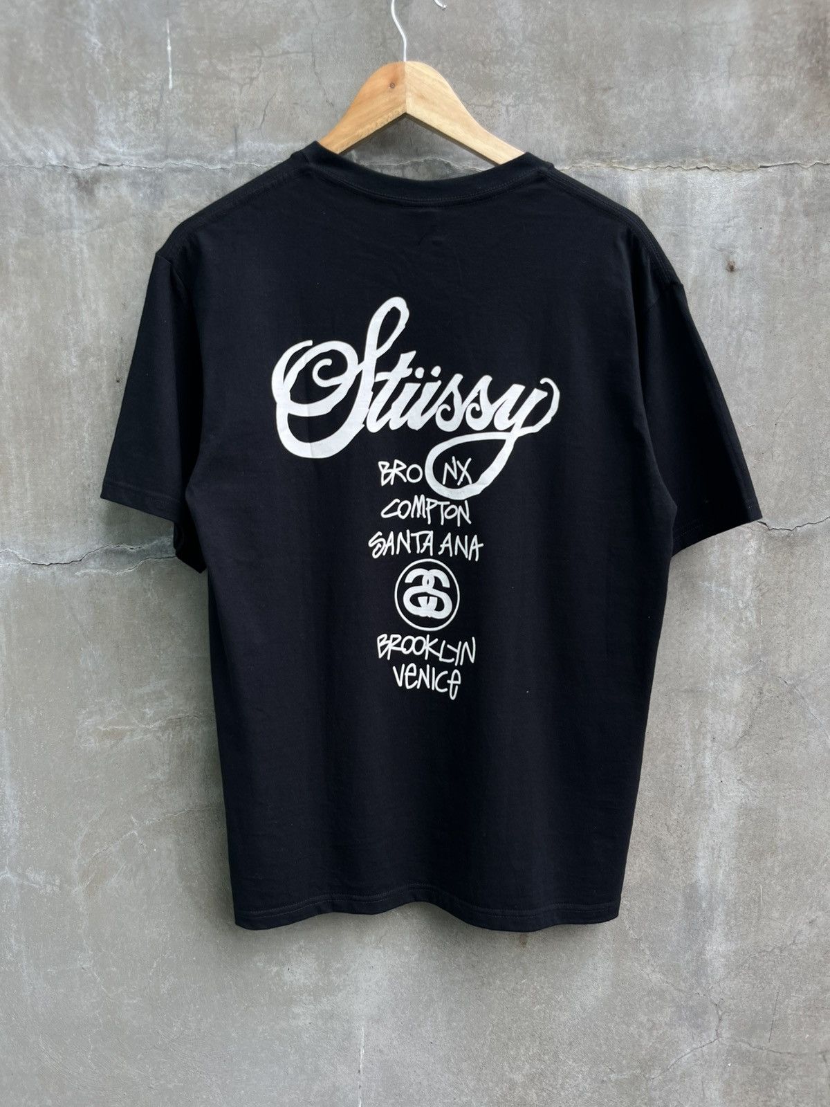 Stussy World Tour Tee Size US M / EU 48-50 / 2 - 2 Thumbnail