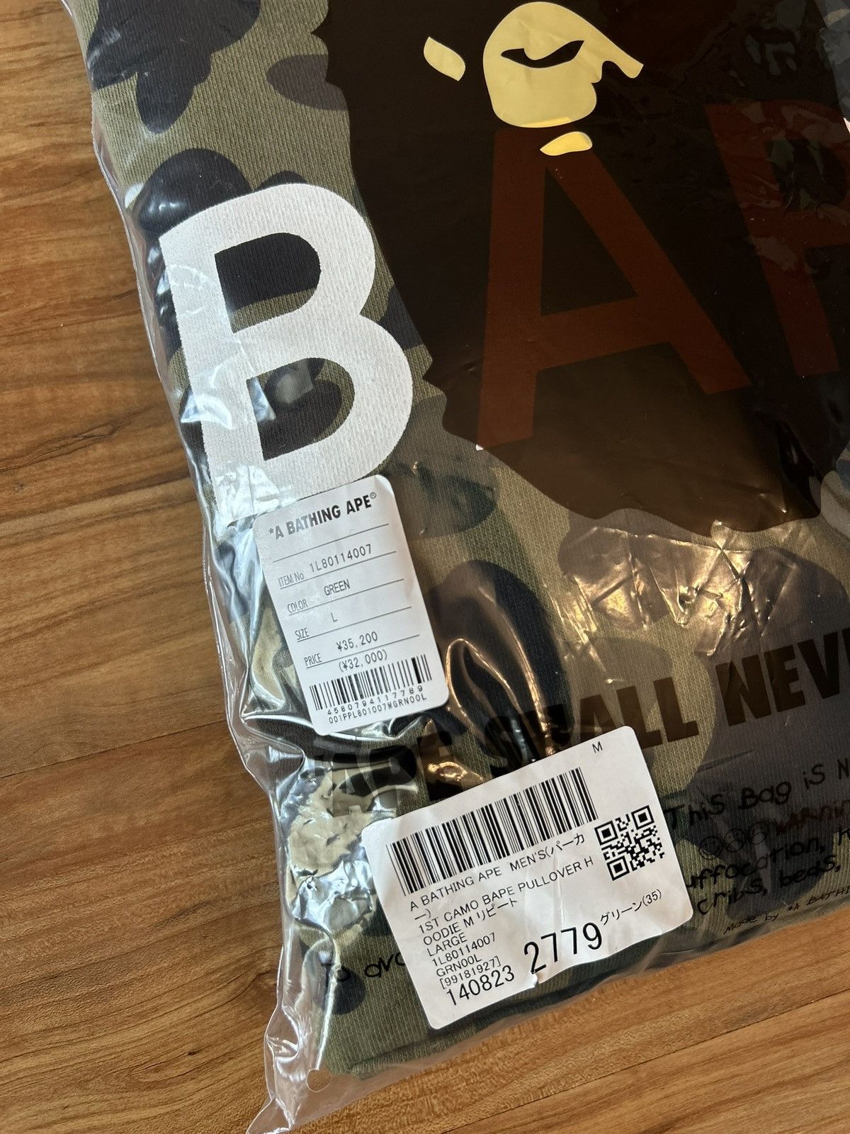 Bape NEW Bape Green Camo 1st Camo Pullover Hoodie Size US L / EU 52-54 / 3 - 15 Thumbnail