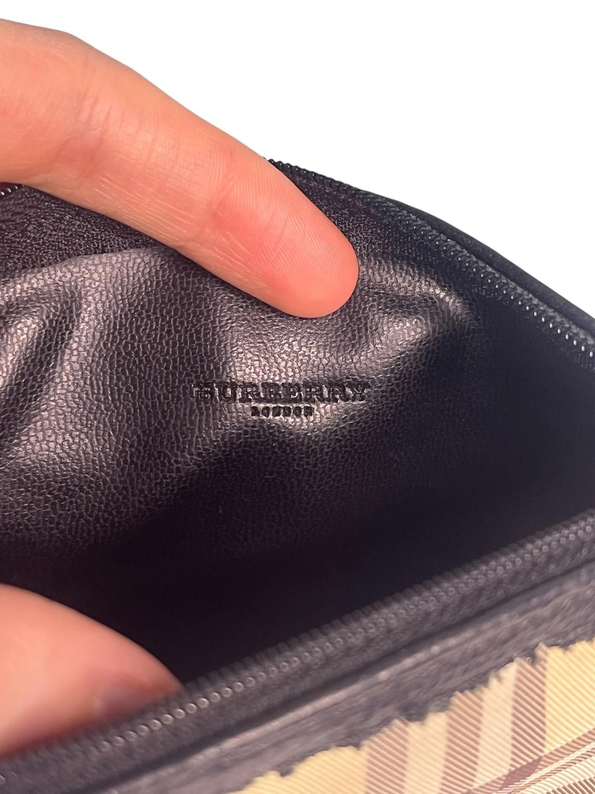 Burberry Burberry Nova Check Coin Pouch Zip Wallet Vintage Size ONE SIZE - 4 Thumbnail