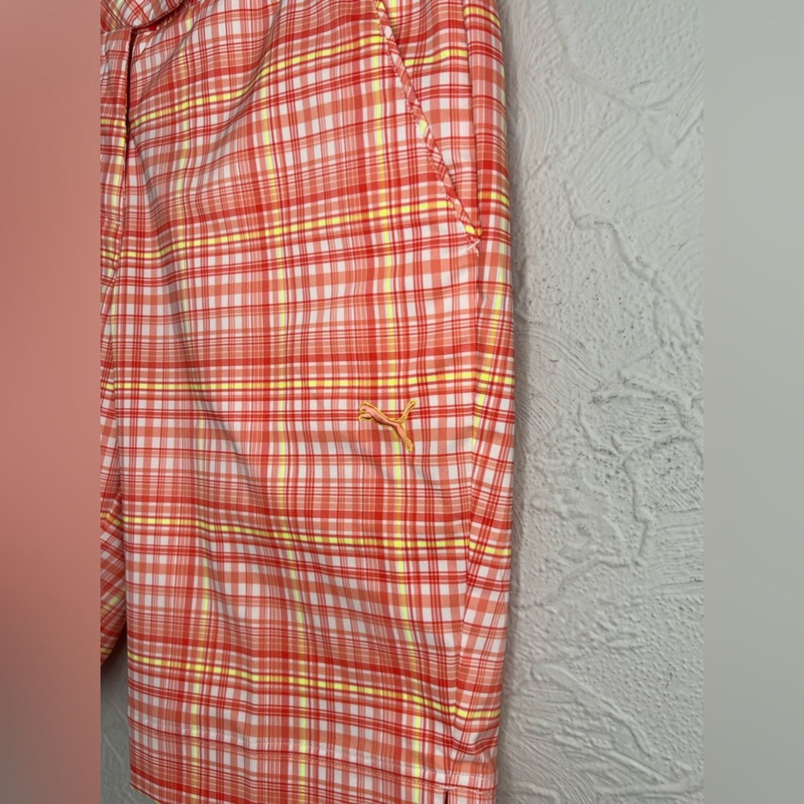 Puma Puma Golf Women's Size 8 Plaid Bermuda Shorts Coral Drycell Size 30" / US 8 / IT 44 - 4 Thumbnail