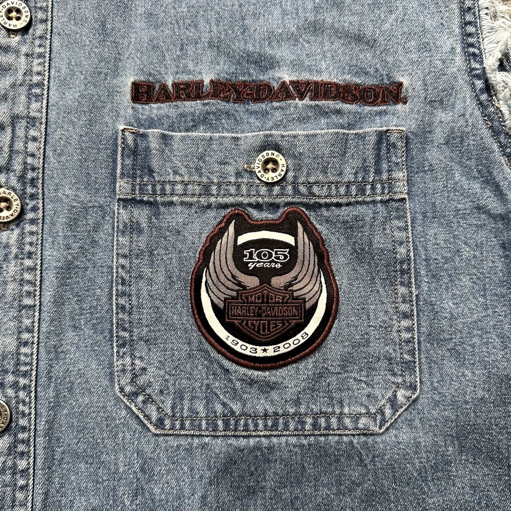 Harley Davidson VINTAGE Harley-Davidson Shirt L Denim 105th Anniversary 2008 Button Down Sleeveless Mens Size US L / EU 52-54 / 3 - 4 Thumbnail