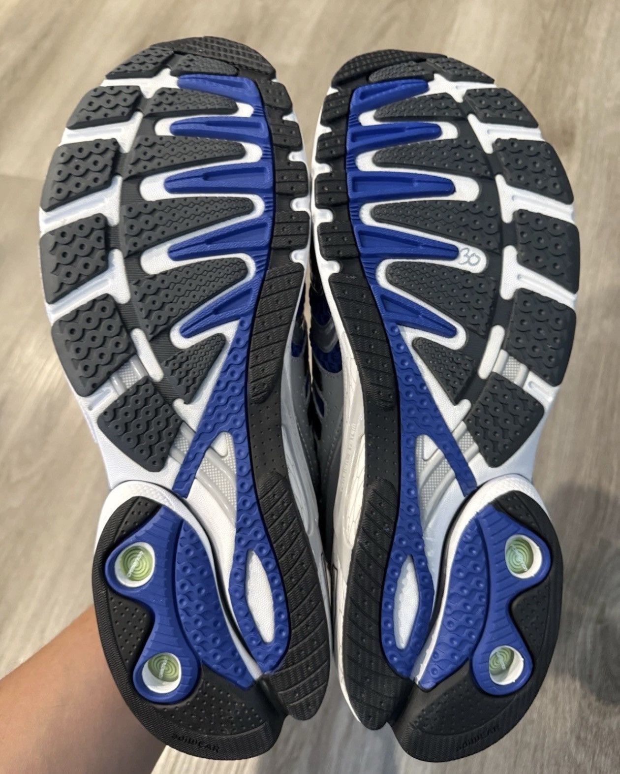 Adidas Adidas Adistar Control 5 Running Shoes Mens 11 Size US 11 / EU 44 - 3 Thumbnail