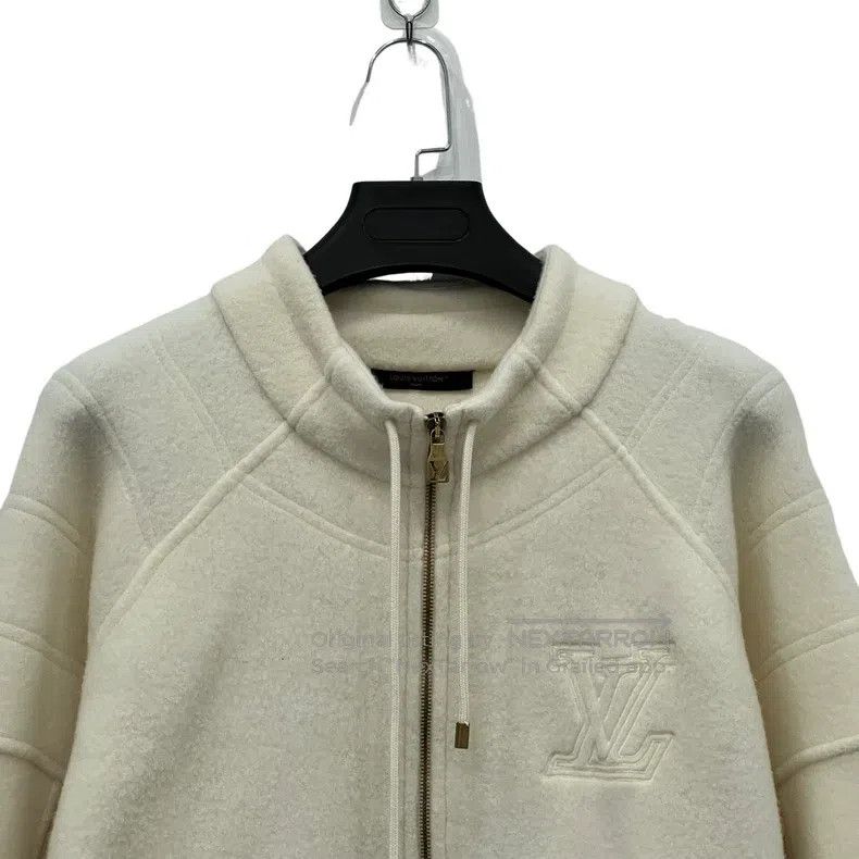 Louis Vuitton Louis Vuitton Solid Logo Wool Jacket Size US XL / EU 56 / 4 - 4 Thumbnail