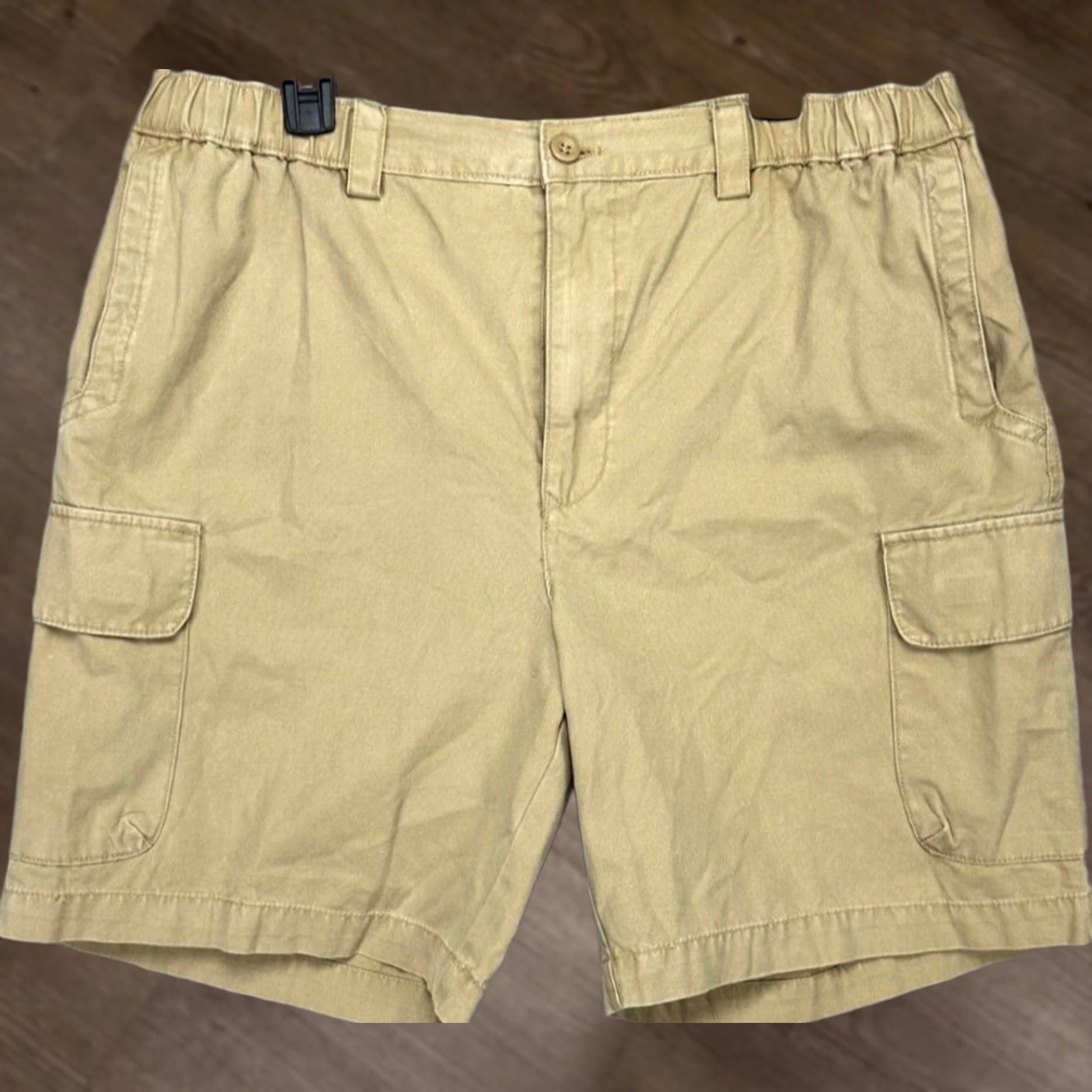 Izod Izod Saltwater Shorts Mens Large Tan Beach Cargo Chinos Elastic Waist Pocket NEW Size US 33 - 1 Thumbnail