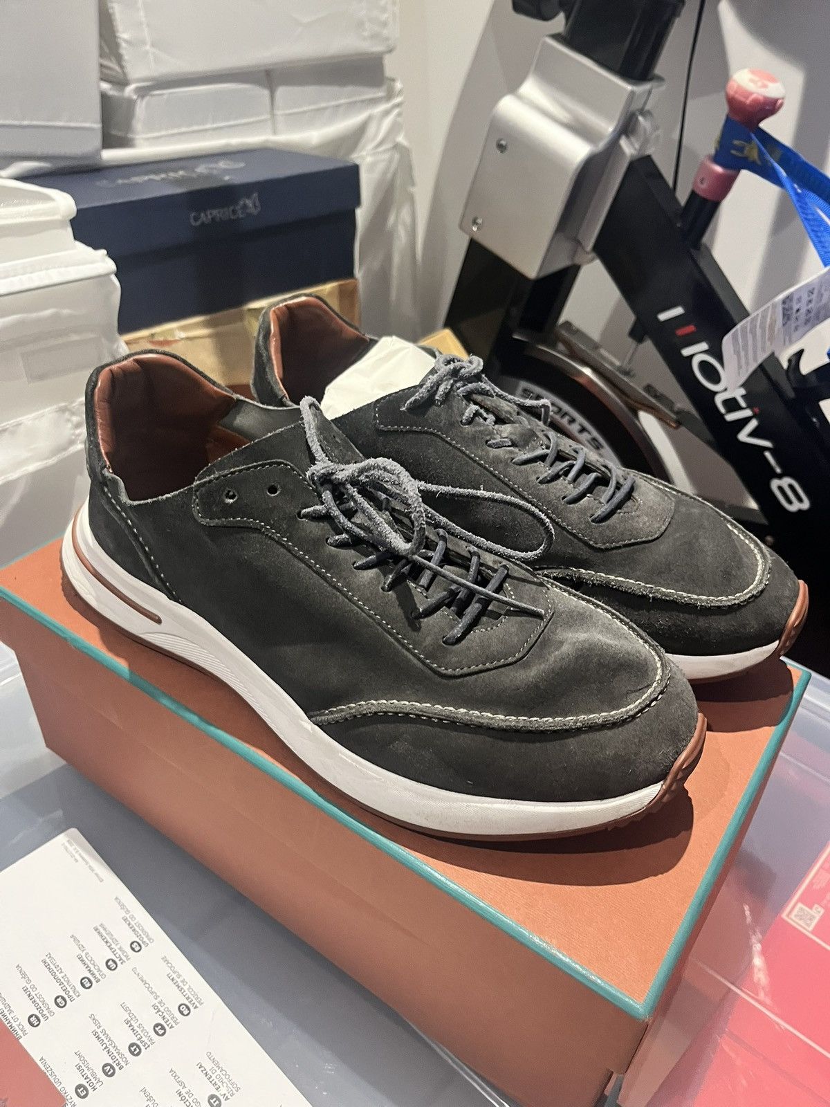 Loro Piana Loro Piana dark grey / black weekend walk uk 8 eu 42 Size US 9 / EU 42 - 1 Thumbnail
