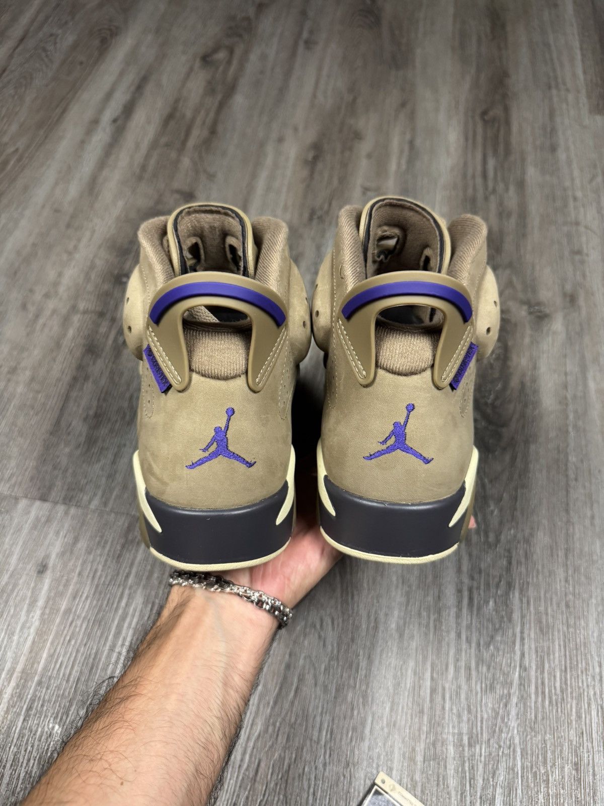 Jordan Brand Air Jordan 6 Retro GORE-TEX Brown Kelp W Size US 10 / EU 43 - 4 Thumbnail