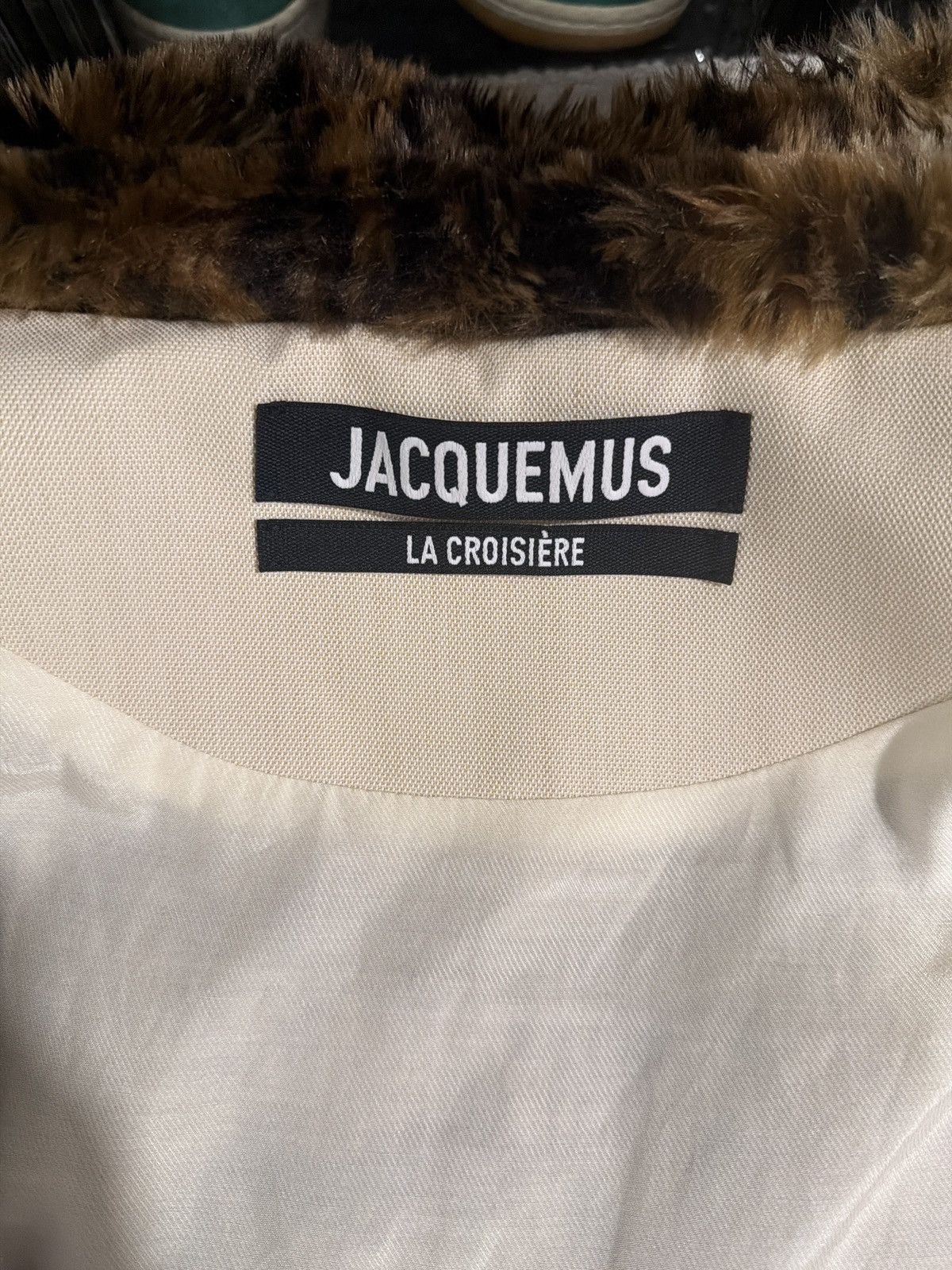 Jacquemus Jacquemus Fernando Leopard Jacket — 6 month global Waitlist Size US L / EU 52-54 / 3 - 8 Thumbnail