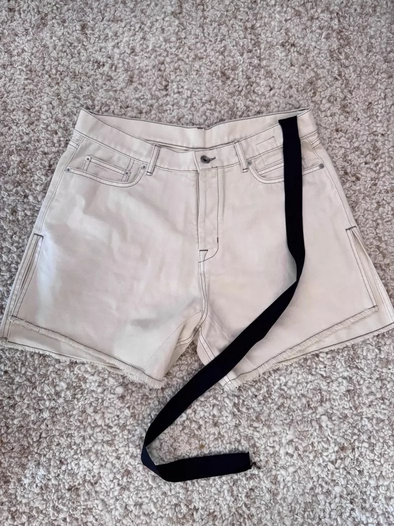 Rick Owens Rick Owens Strap Shorts Size US 32 / EU 48 - 1 Thumbnail