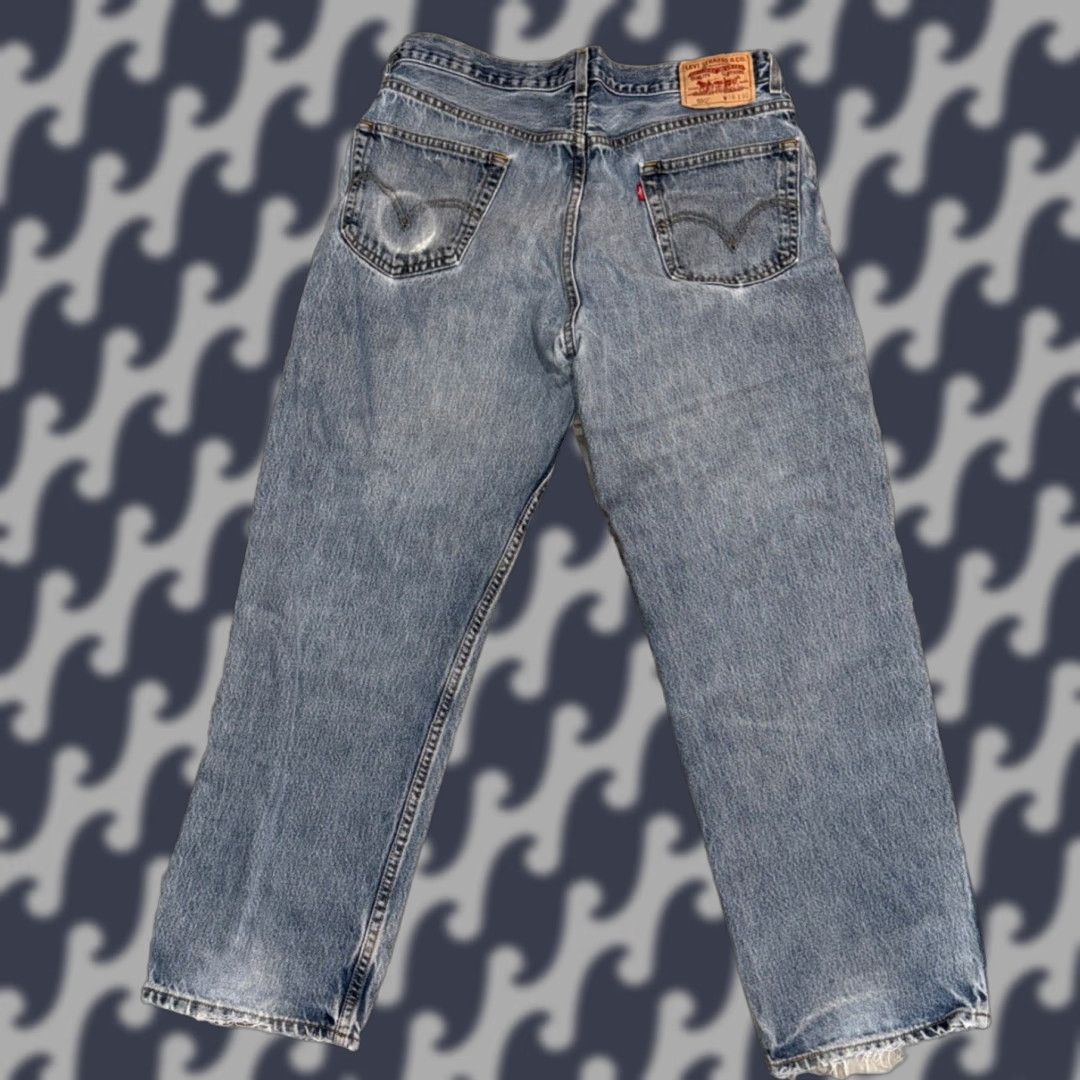 Denime Levi’s 550 Jeans Mens 36X30 Blue Denim Relaxed Straight 5-Pocket Distressed Red Tab 100% Cotton Denim Size US 36 / EU 52 - 1 Thumbnail