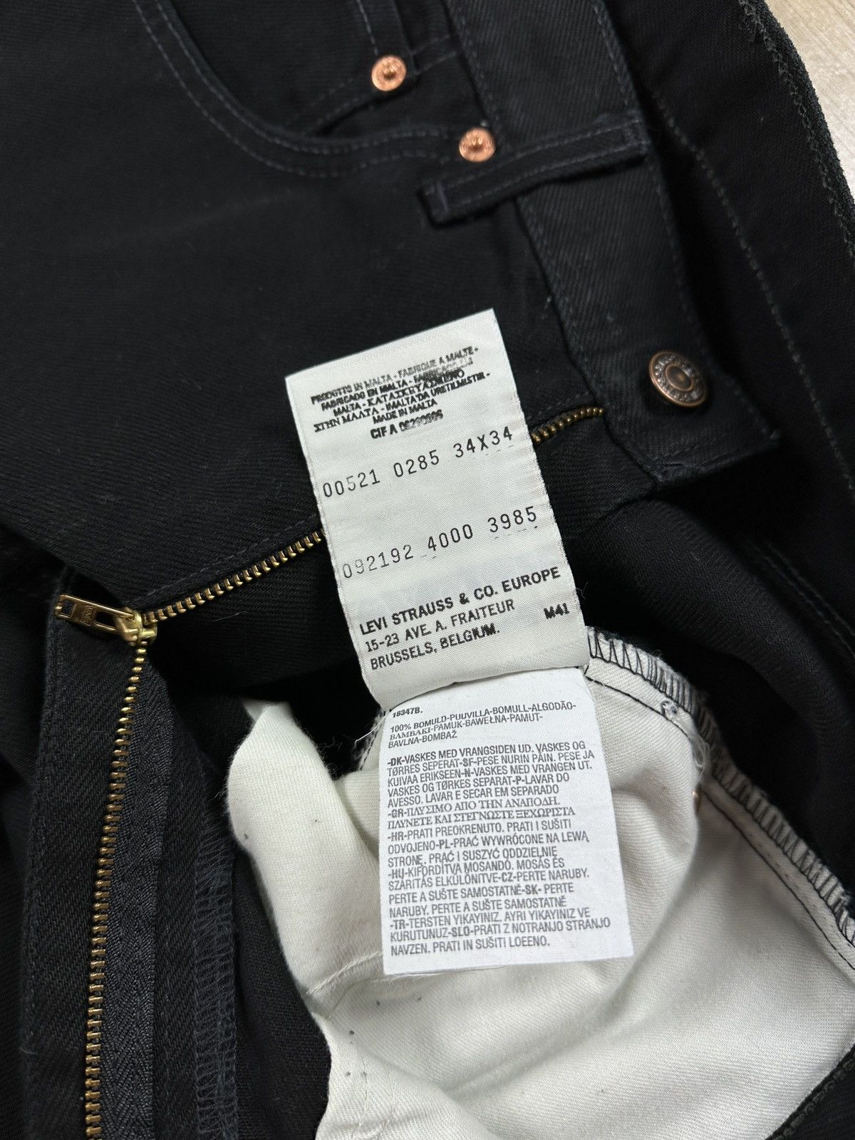 Levi's × Vintage Vintage 90’s Levi's 521 Black Denim Jeans Size US 34 / EU 50 - 9 Thumbnail