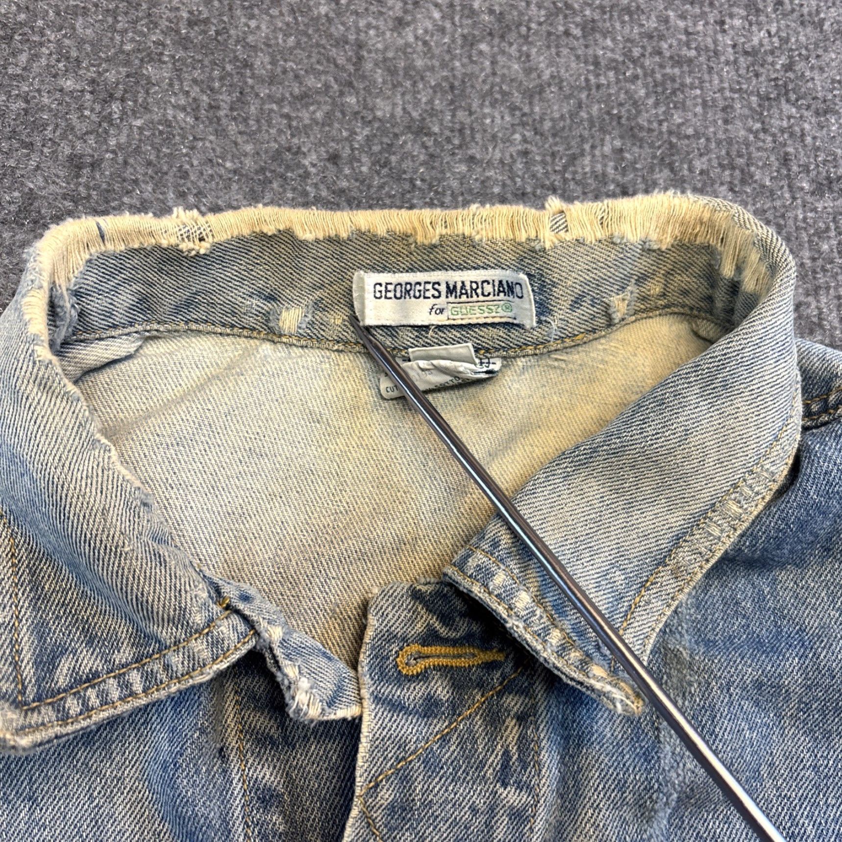 Vintage VINTAGE Guess by Georges Marciano Denim Jean Jacket L Blue 90s Distressed Mens Womens Unisex Adults Jacket Size US 33 - 6 Thumbnail