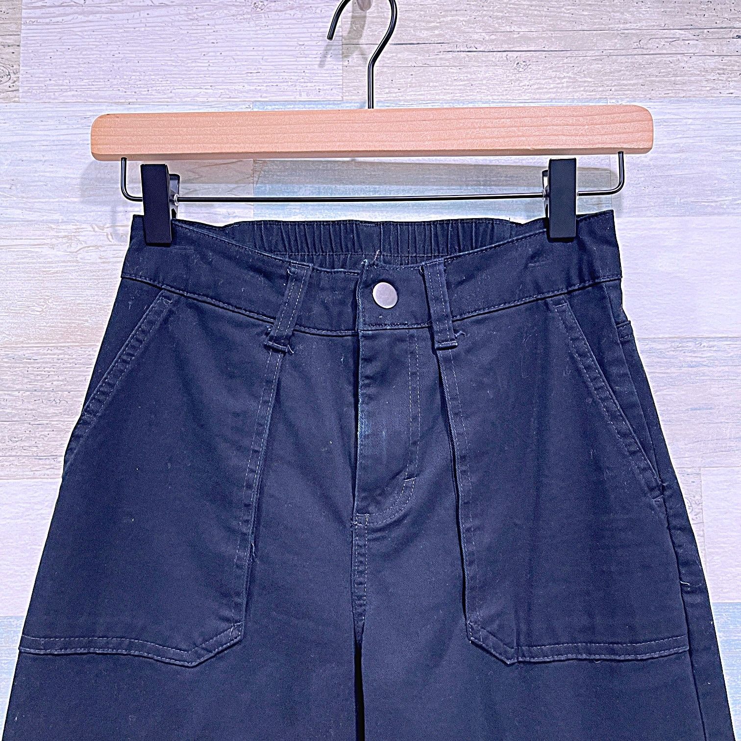 Target Basics WILD FABLE High Rise Straight Cargo Pants Black Womens XXS Size 24" / US 00 / IT 34 - 2 Thumbnail