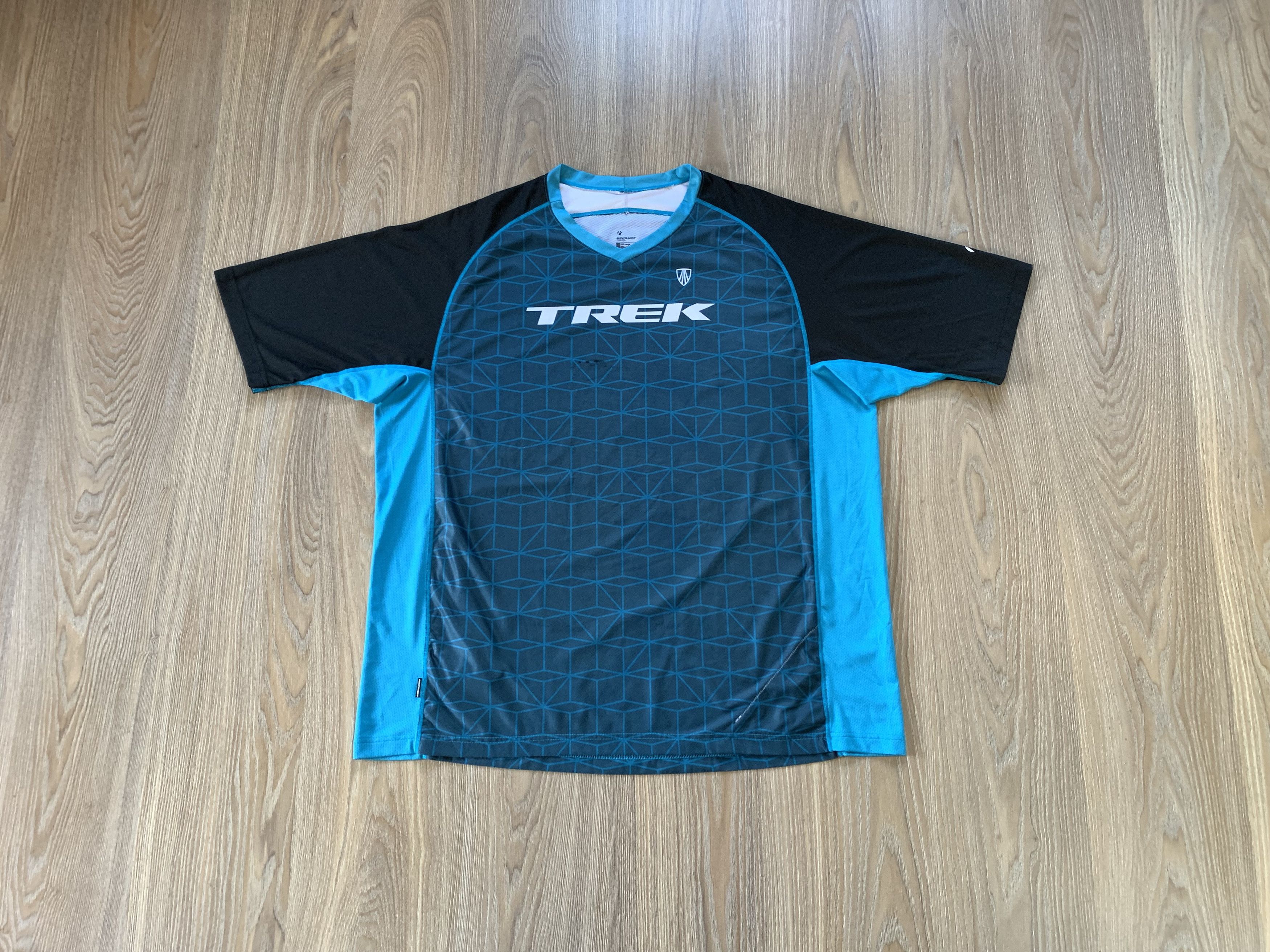 Bicycle Bontrager Trek Short Sleeve Cycling Jersey T Shirt Size US XXL / EU 58 / 5 - 1 Thumbnail