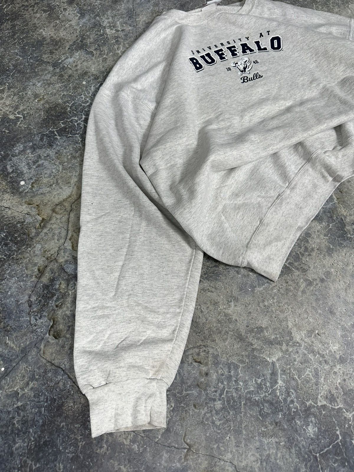 Champion × Vintage Vintage Buffalo U Crewneck Size US XL / EU 56 / 4 - 4 Thumbnail