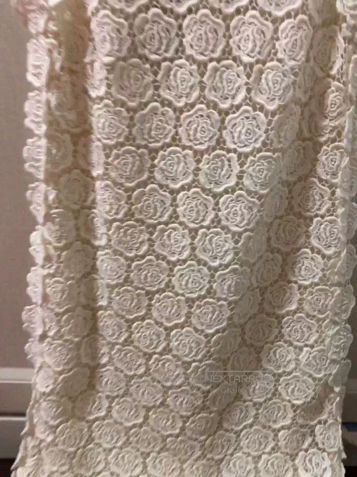 Valentino Valentino Lace dress Size S / US 4 / IT 40 - 1 Thumbnail