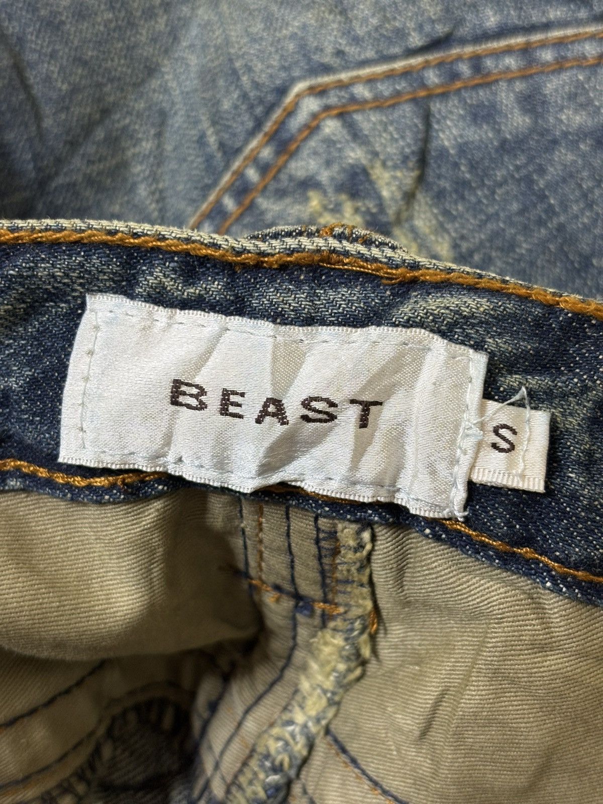 Japanese Brand 2000’s BEAST - Distressed Studded Flared Japanese Jeans Size US 29 - 9 Thumbnail